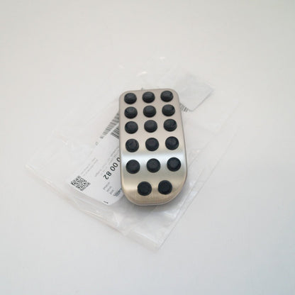 NEW MERCEDES-BENZ VIANO W639 ACCELERATOR PEDAL RUBBER TRIM A6393000082 ORIGINAL