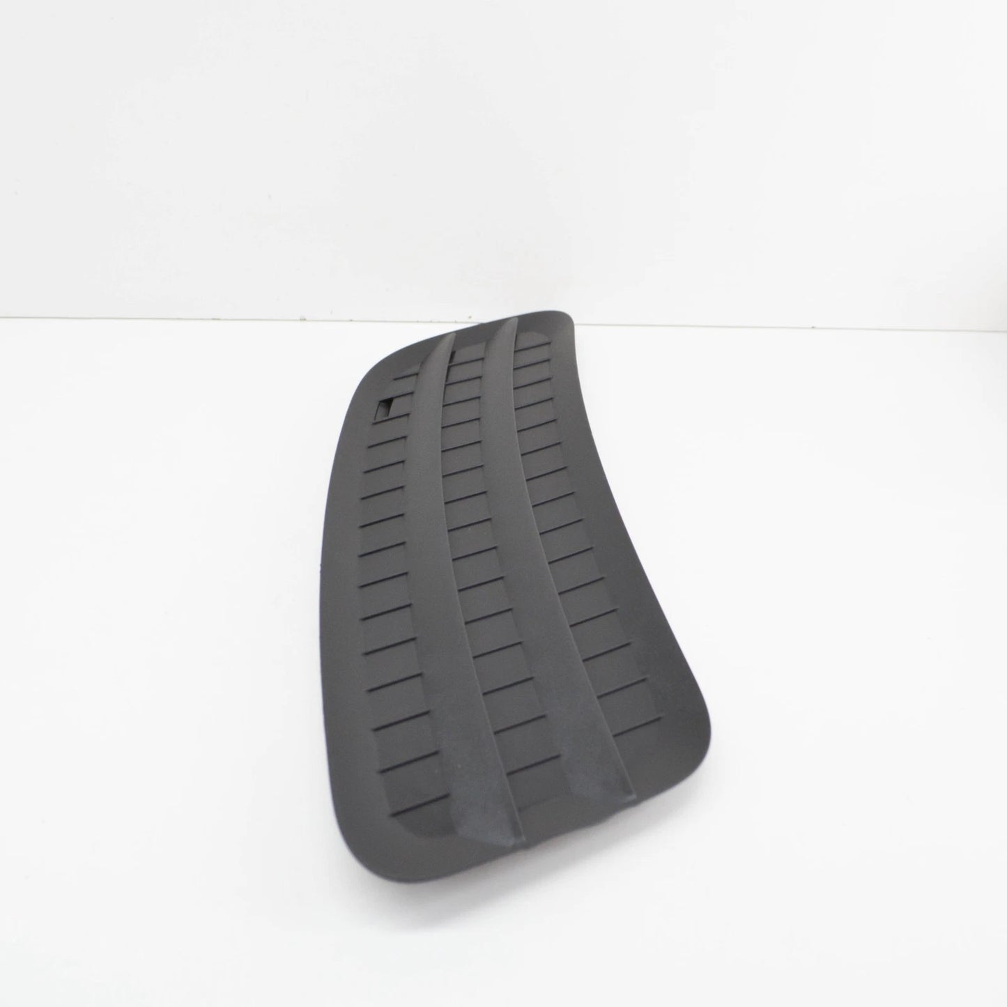 NEW MB SPRINTER W907 ENGINE HOOD RIGHT GRILLE LHD A91083605009051 ORIGINAL