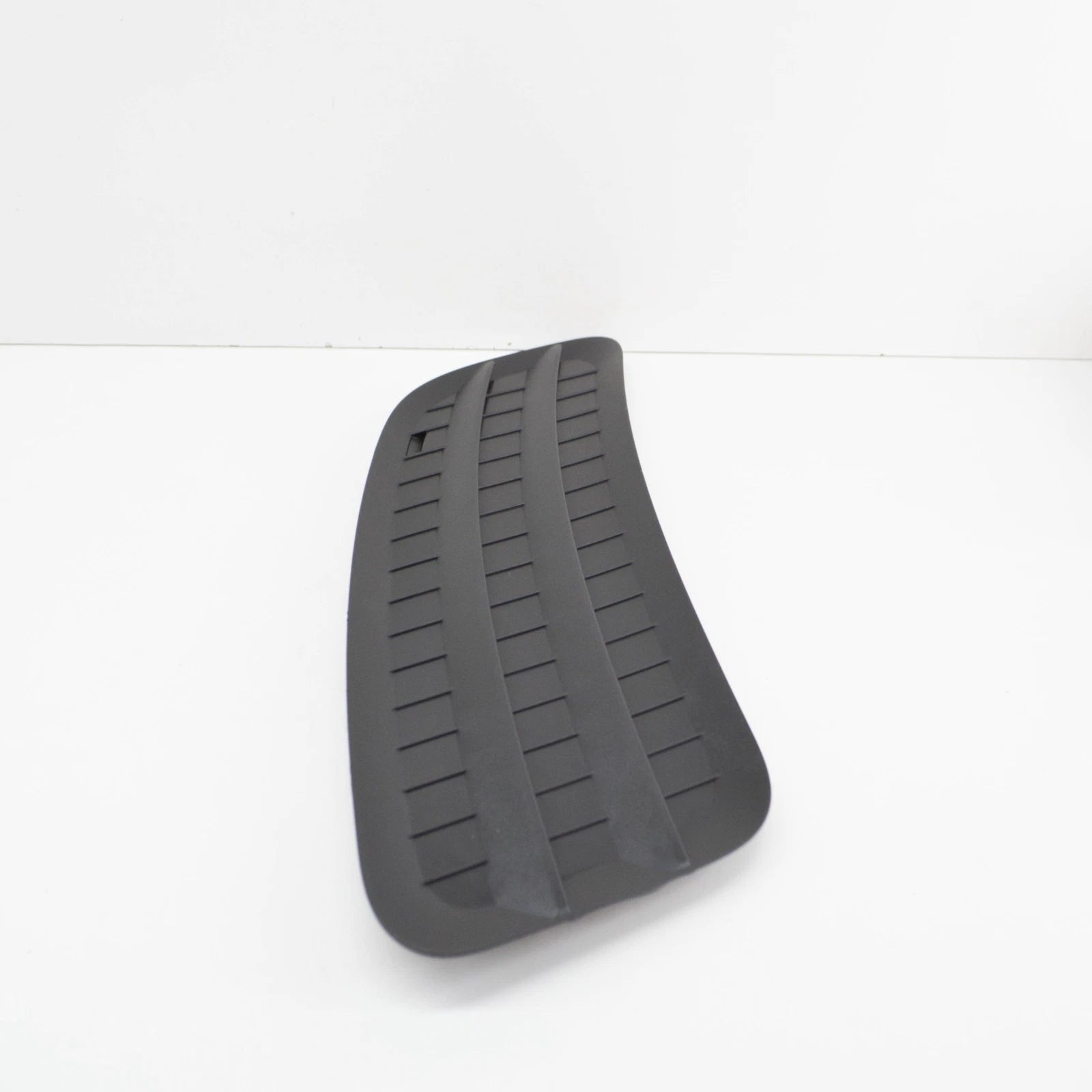 NEW MB SPRINTER W907 ENGINE HOOD RIGHT GRILLE LHD A91083605009051 ORIGINAL