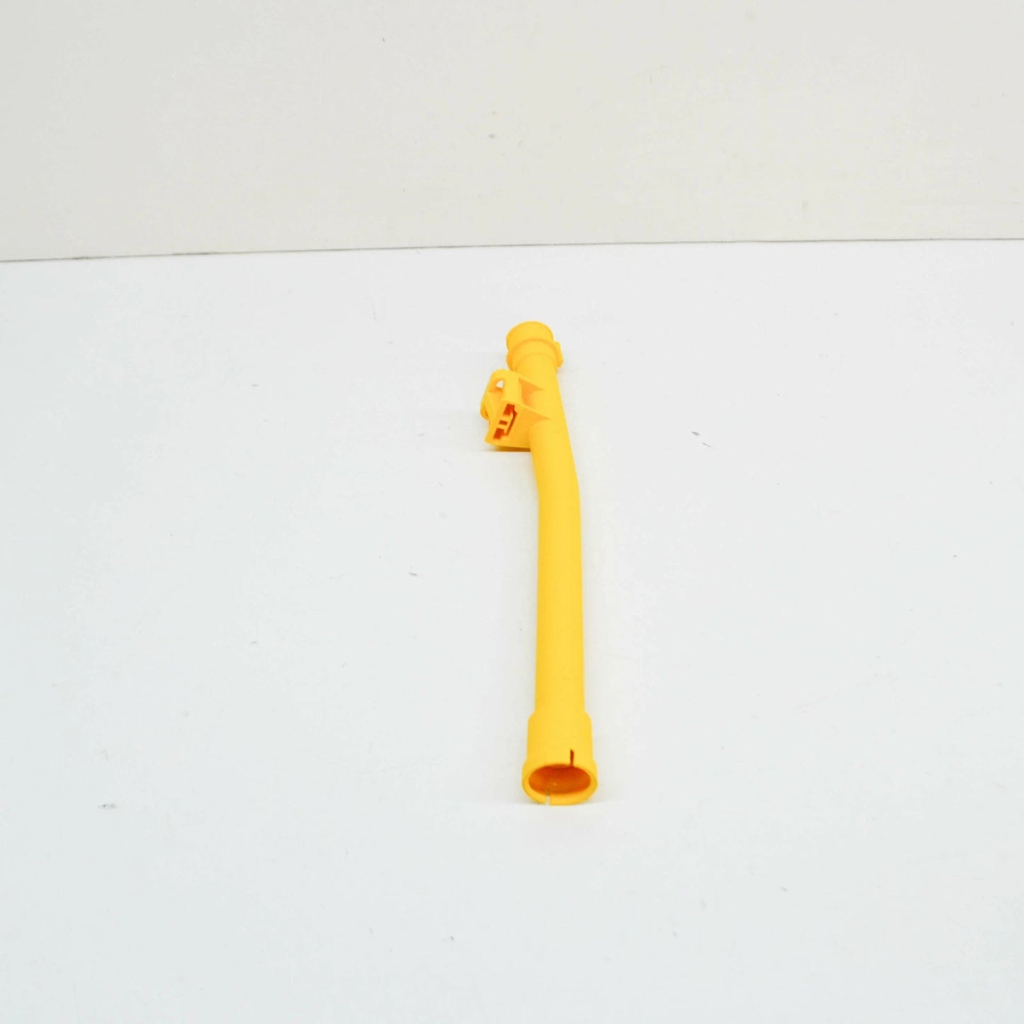 NEW AUDI A4 B7 ENGINE OIL DIPSTICK GUIDE FUNNEL 06B103663G ORIGINAL