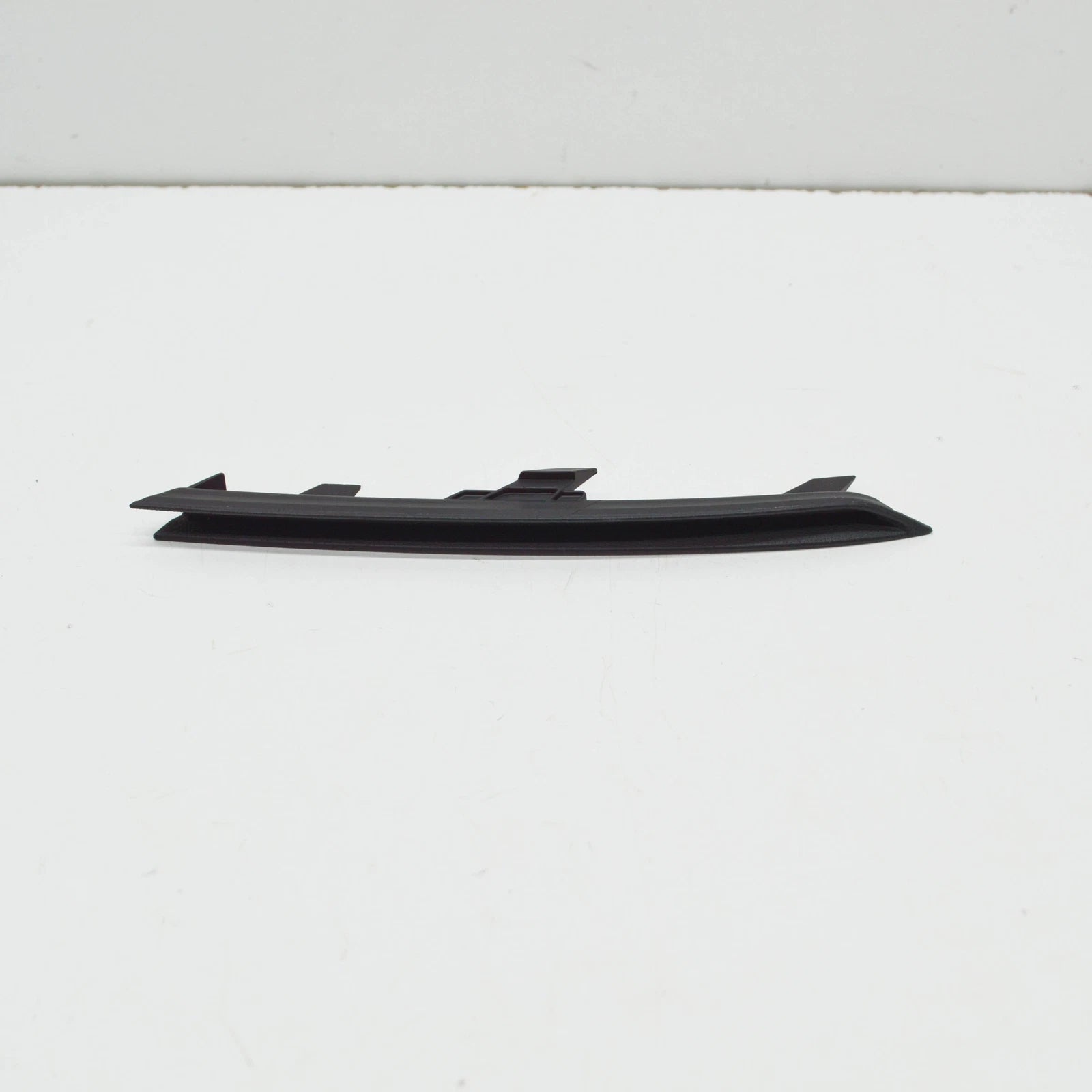 NEW VW PASSAT ALLTRACK B8 FRONT BUMPER RIGHT COVER TRIM 3G0854322A9B9