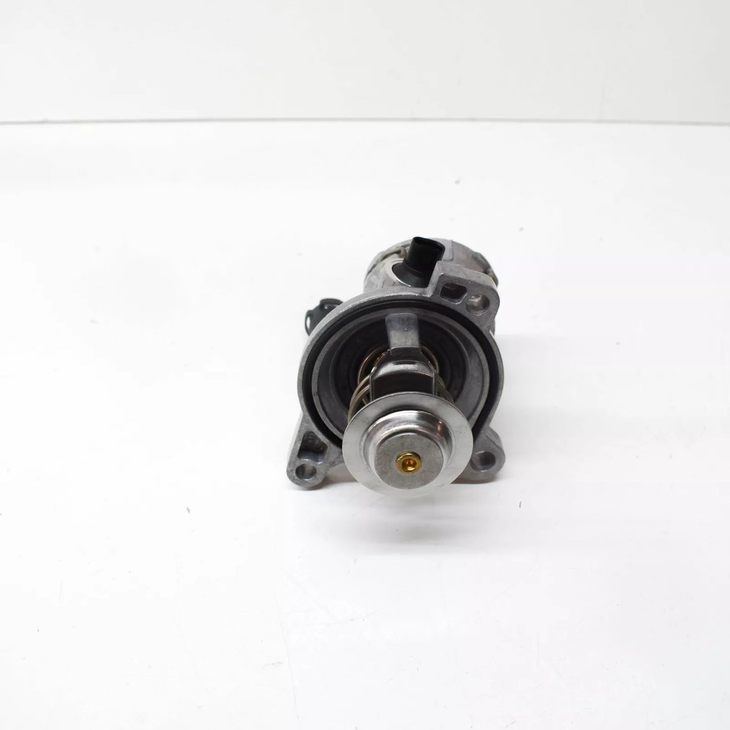 NEW MERCEDES-BENZ CLS C219 THERMOSTAT A1562030475
