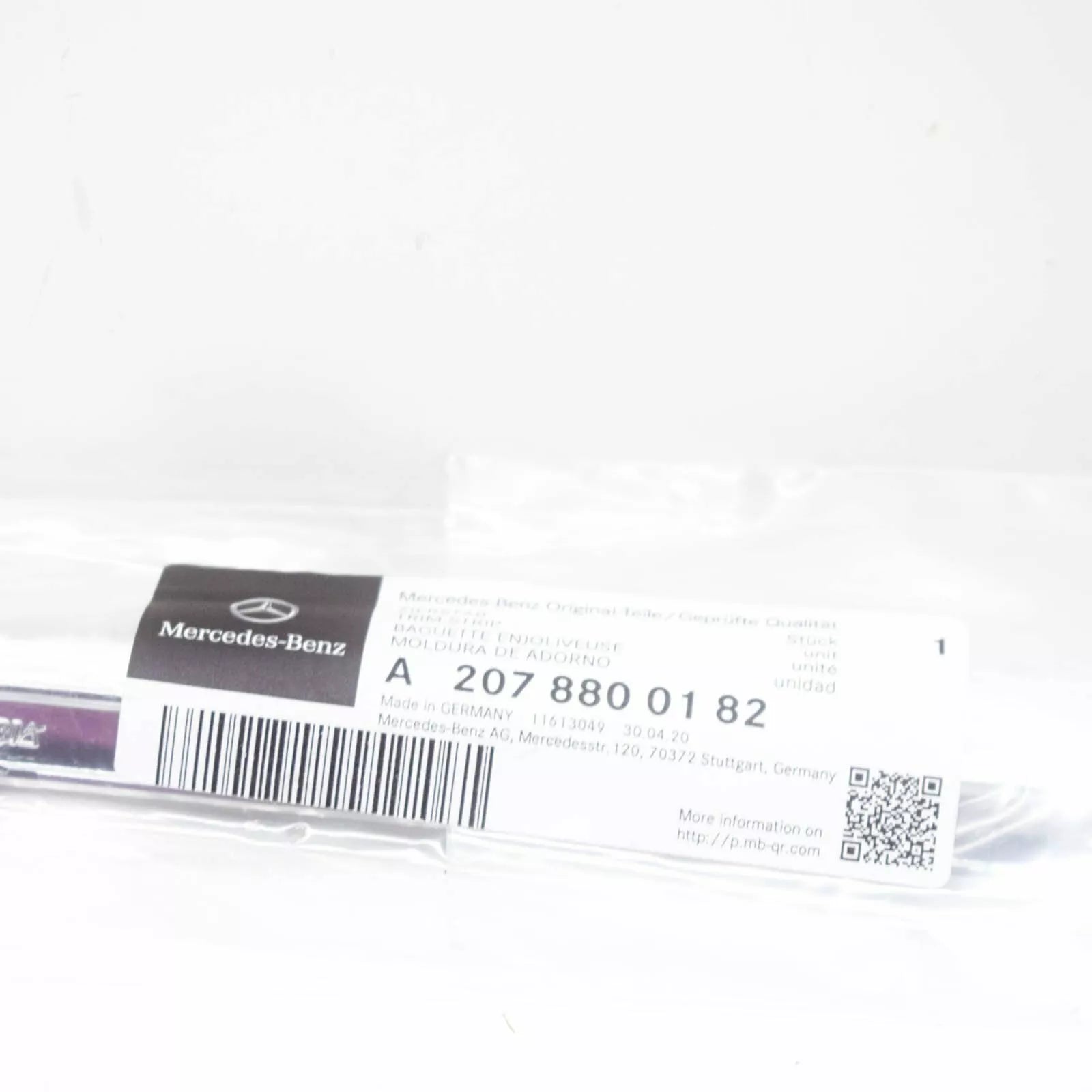 NEW MERCEDES-BENZ E C207 REAR BUMPER LEFT ORNAMENTAL TRIM A2078800182