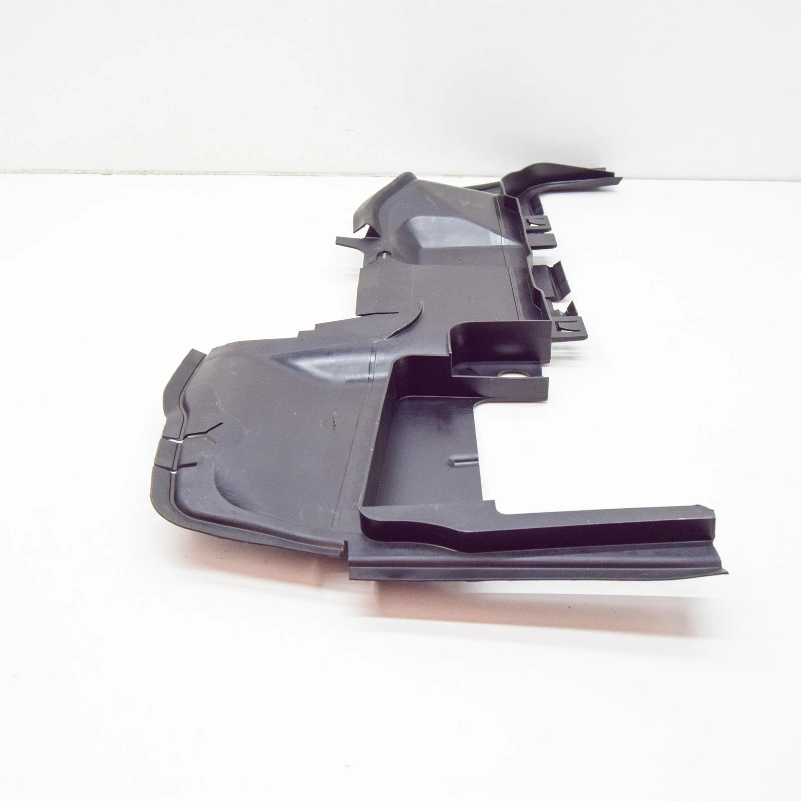 NEW AUDI A7 SPORTBACK 4G8 RADIATOR LEFT AIR GUIDE 4G8121283L ORIGINAL