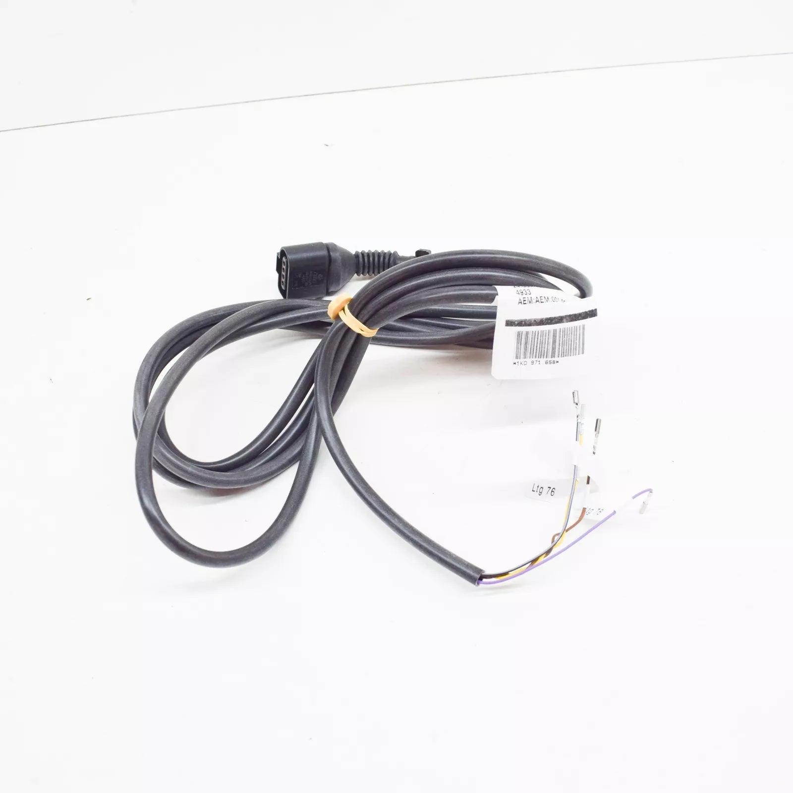 NEW VW PASSAT B6 3C ADAPTER CABLE LOOM 1KD971658