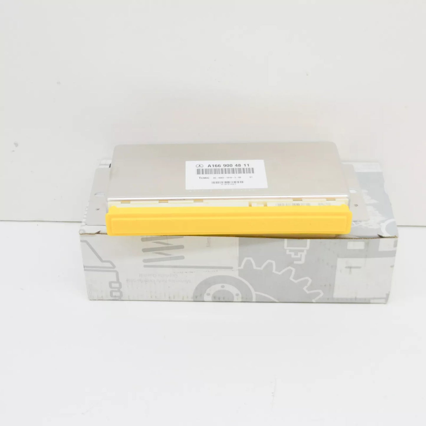 NEW MERCEDES-BENZ ML W166 FRONT LEFT SEAT BELOW CONTROL UNIT A1669004811