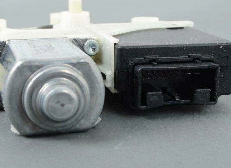 NEW VW PASSAT B7 REAR RIGHT DOOR WINDOW CONTROL MOTOR 3AA959704BVW4 ORIGINAL