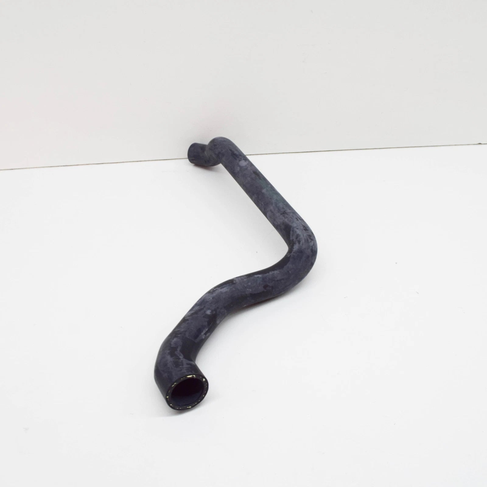 NEW BMW 3 E36 CABRIO COUPE SEDAN COOLING SYSTEM WATER HOSE 11531405581 ORIGINAL