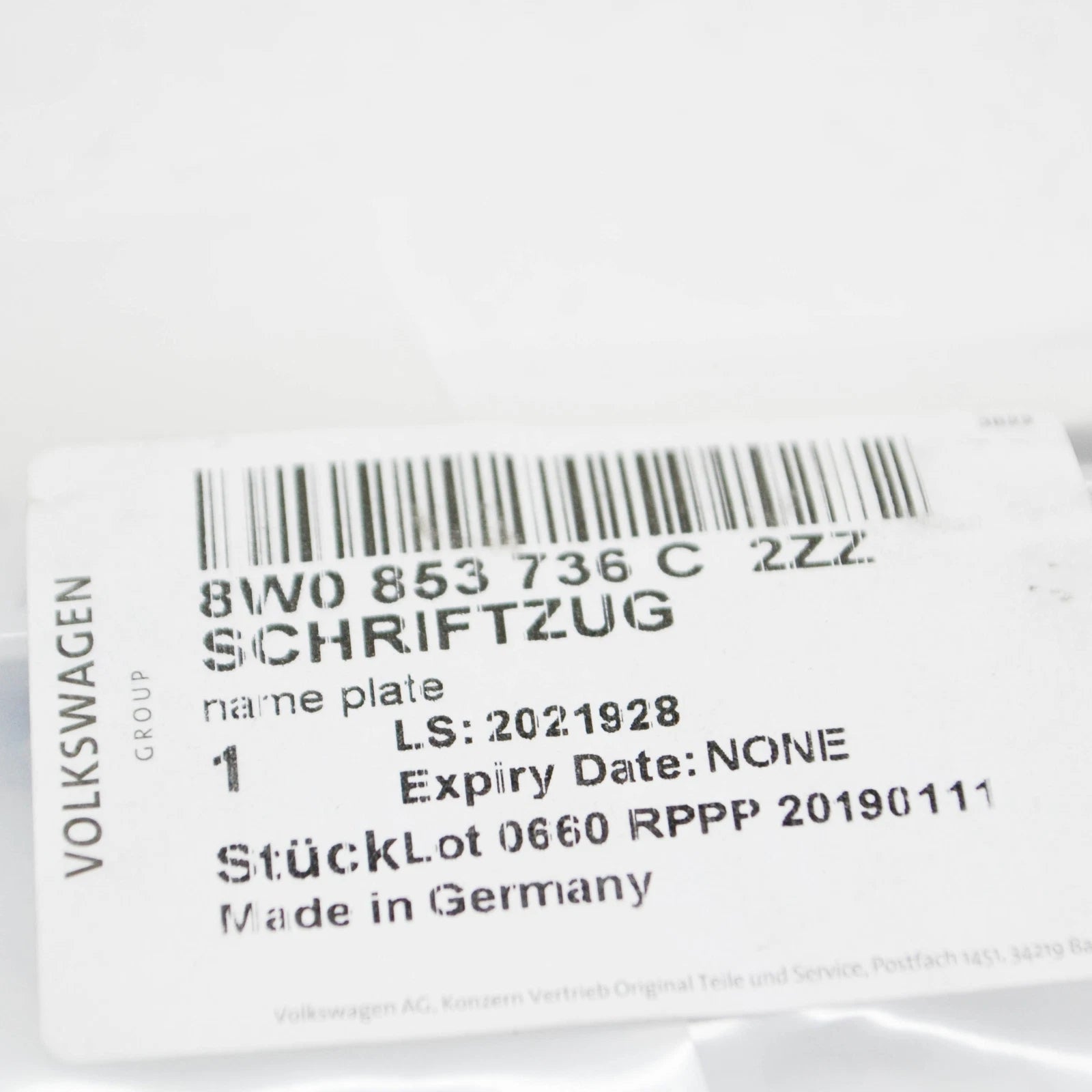 NEW AUDI A4 AVANT B9 RADIATOR GRILLE RS4 BADGE EMBLEM 8W0853736C2ZZ