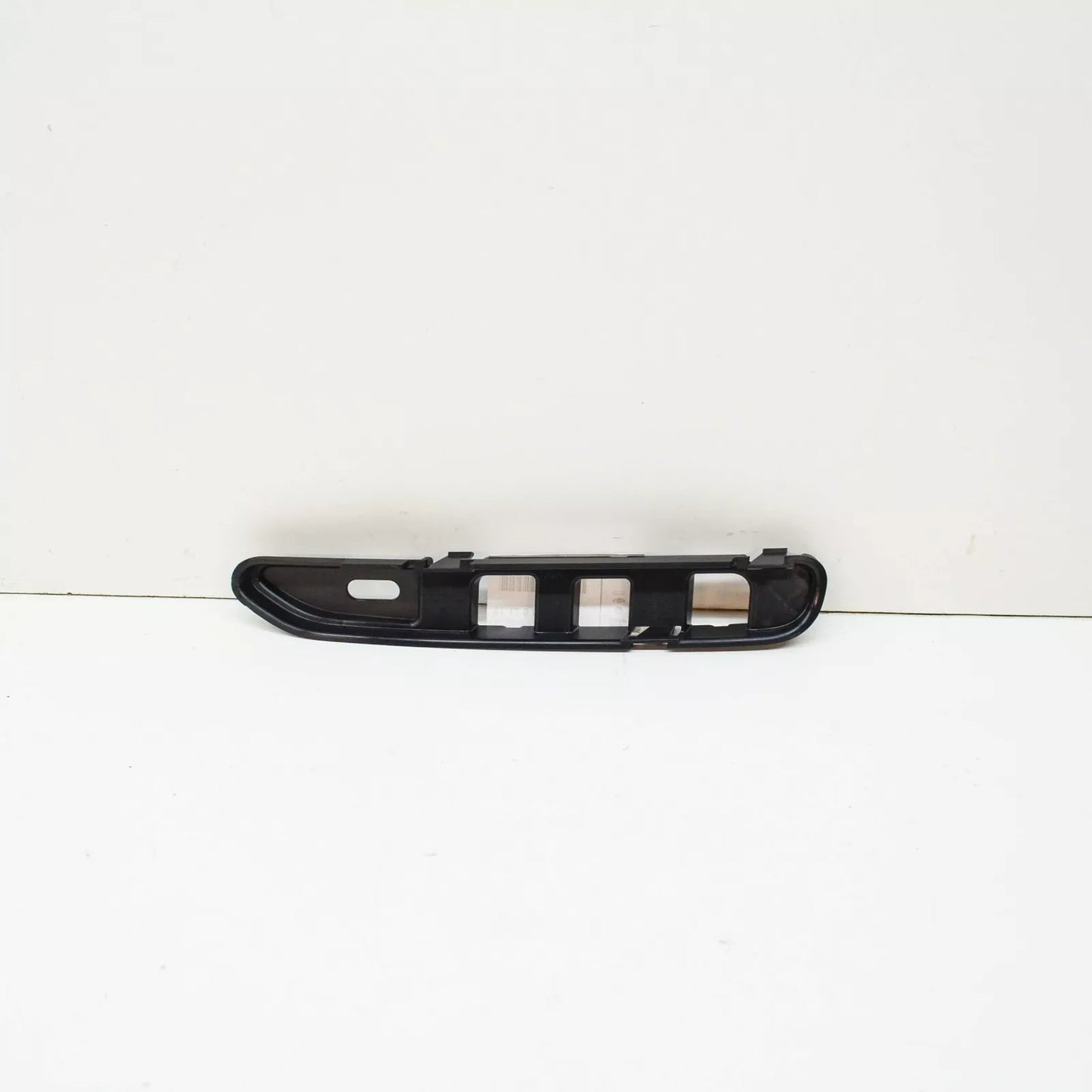 NEW BMW 7 G11 G12 M REAR LEFT BUMPER ADAPTOR 51128076421 ORIGINAL