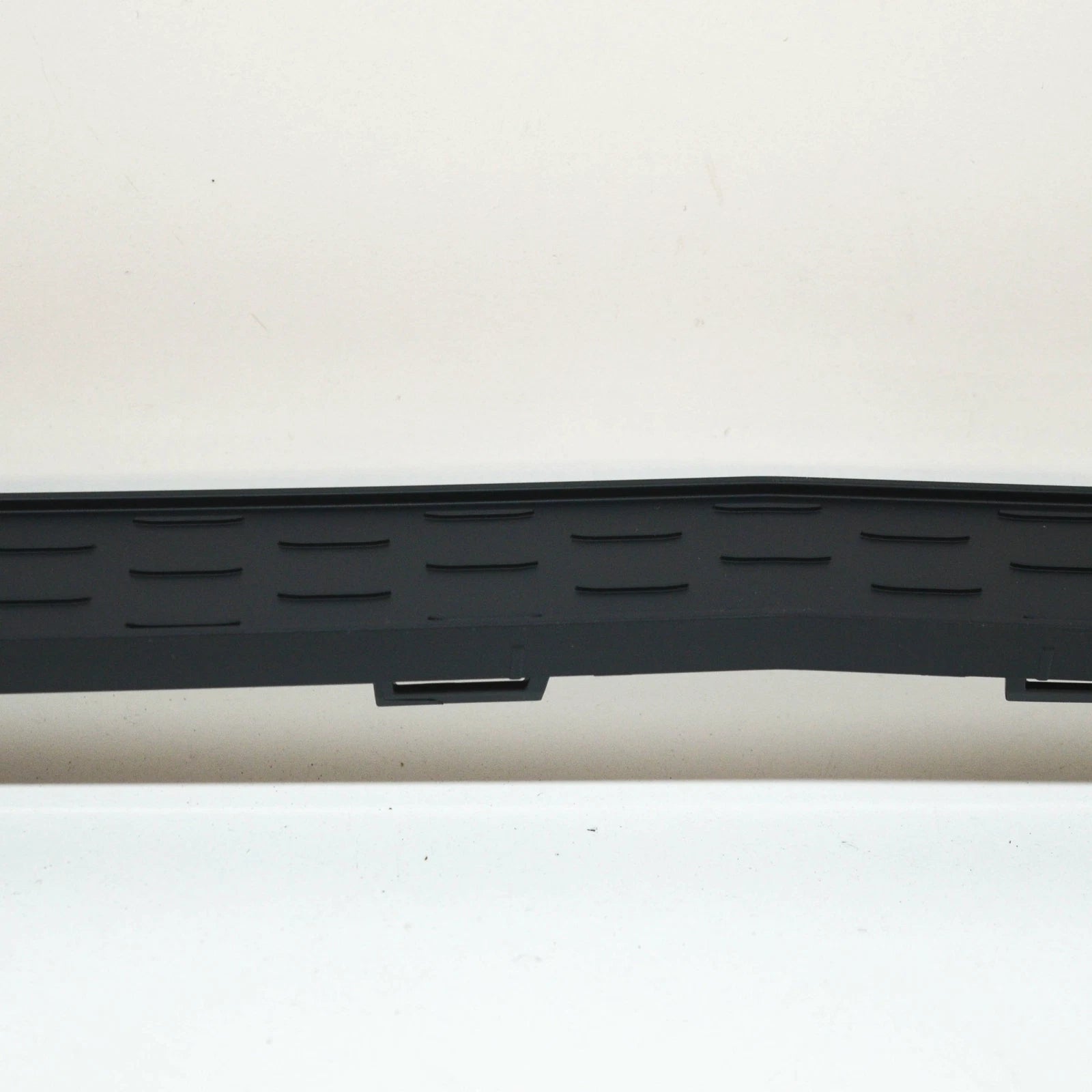 NEW MERCEDES-BENZ GLA H247 FRONT BUMPER CENTER TRIM A2478855005
