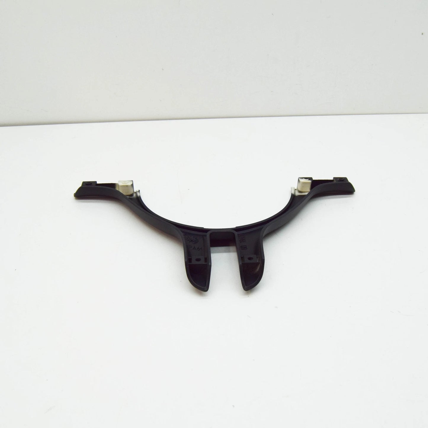 NEW BMW 3 E46 LOWER STEERING WHEEL COVER 32306756522 6756522 ORIGINAL