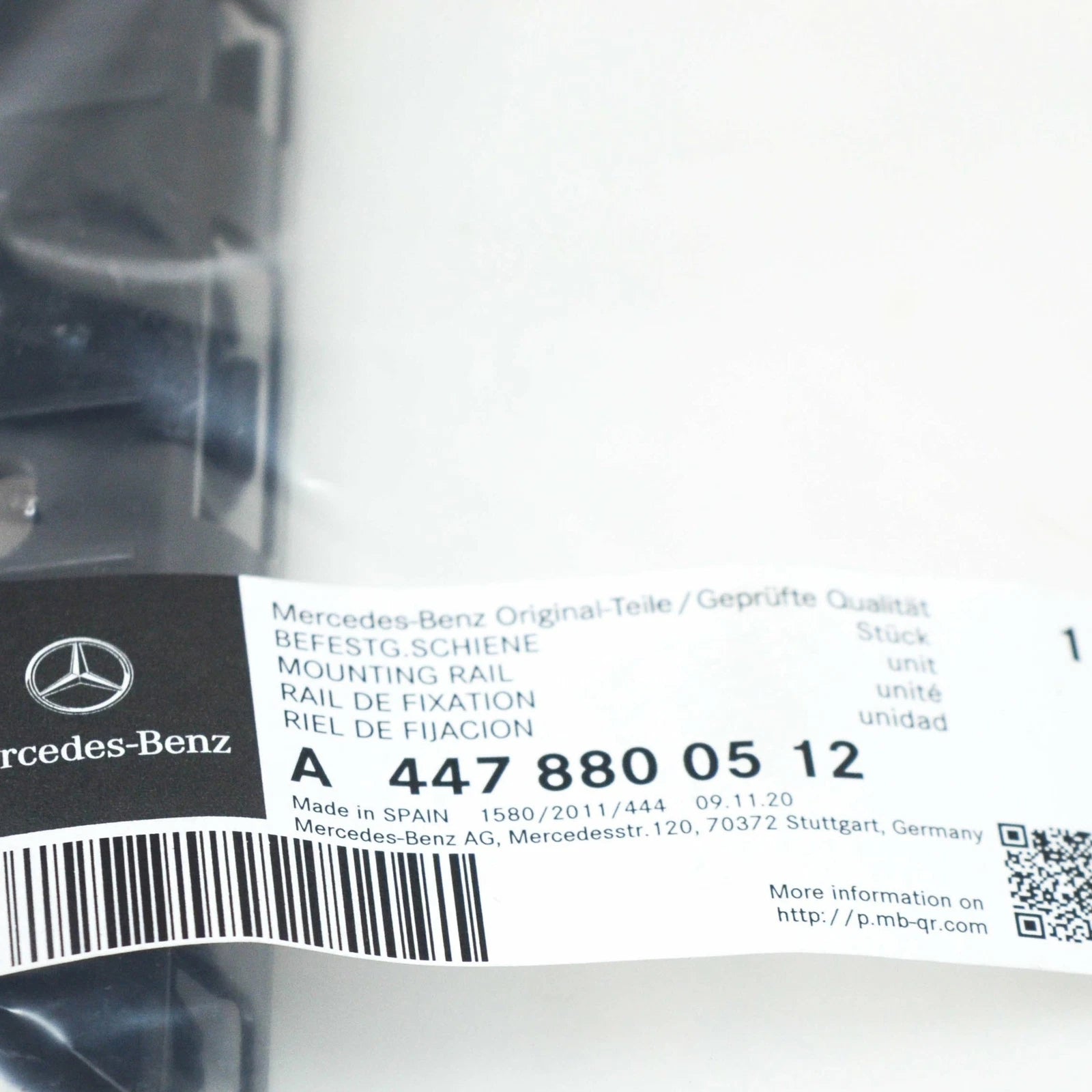 NEW MERCEDES BENZ VITO W447 REAR RIGHT BUMPER BRACKET MOUNT A4478800512 ORIGINAL