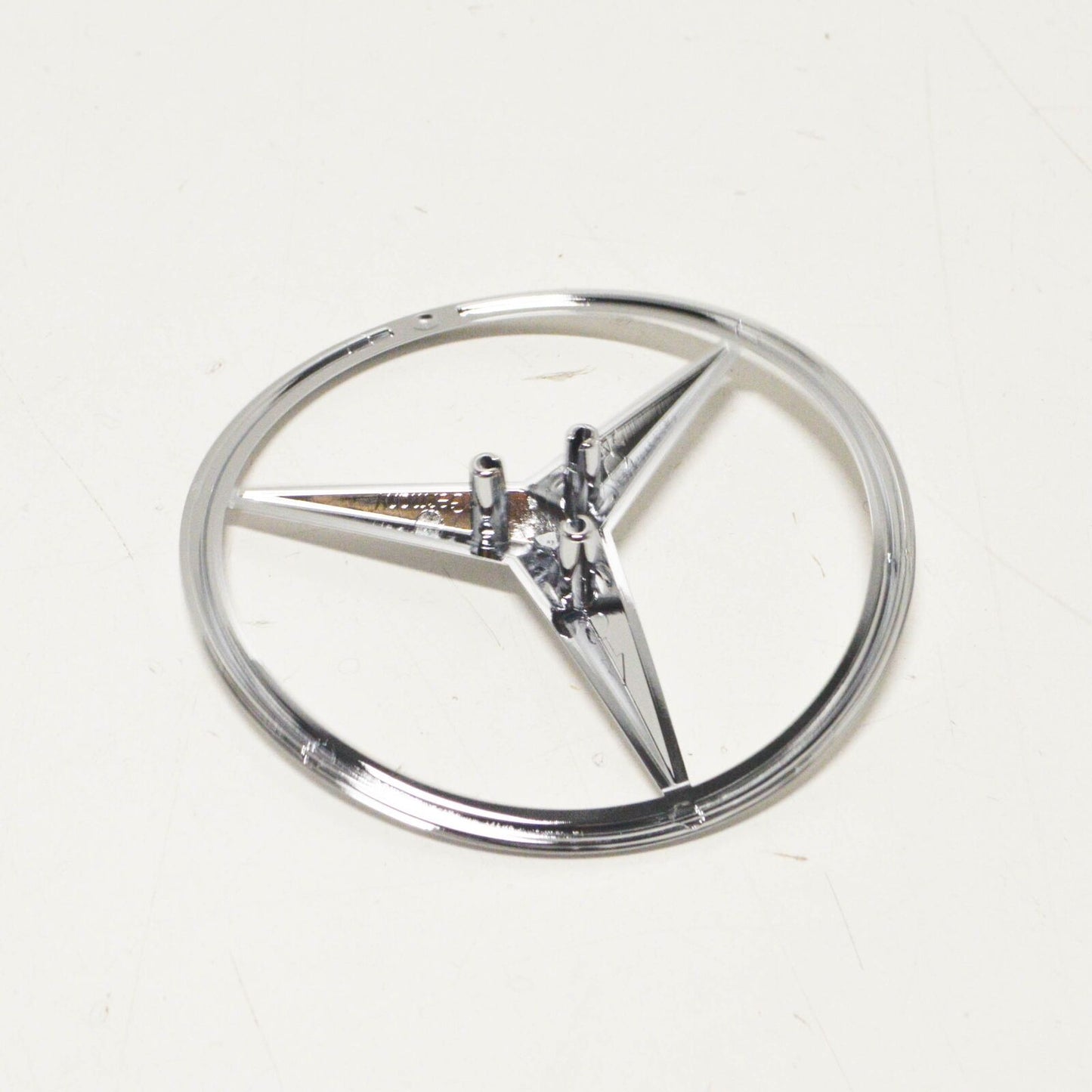 NEW MERCEDES-BENZ GLA X156 REAR TRUNK STAR LOGO EMBLEM A1568170016 ORIGINAL