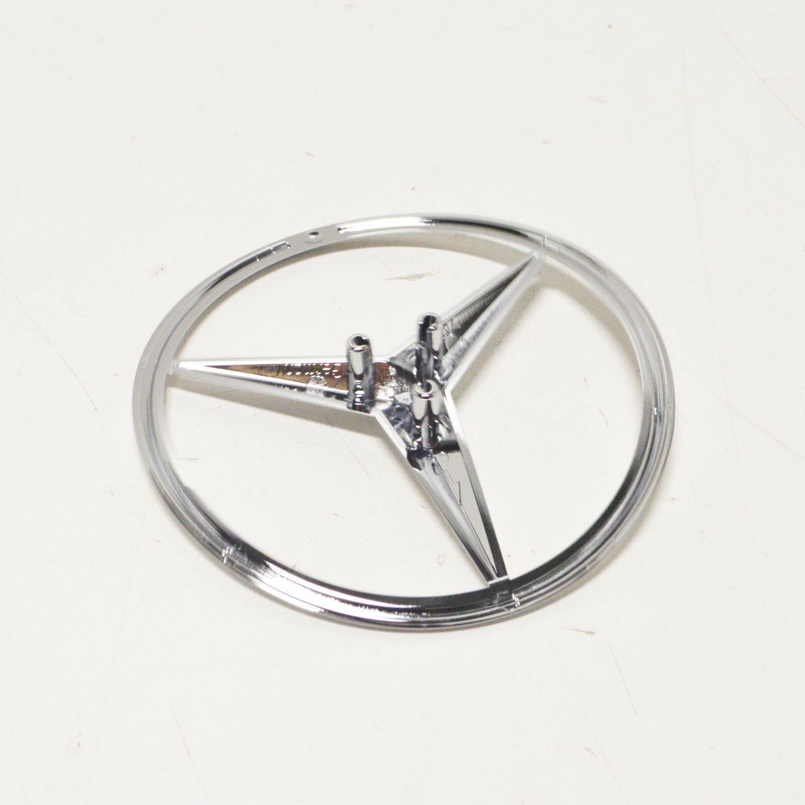 NEW MERCEDES-BENZ GLA X156 REAR TRUNK STAR LOGO EMBLEM A1568170016 ORIGINAL