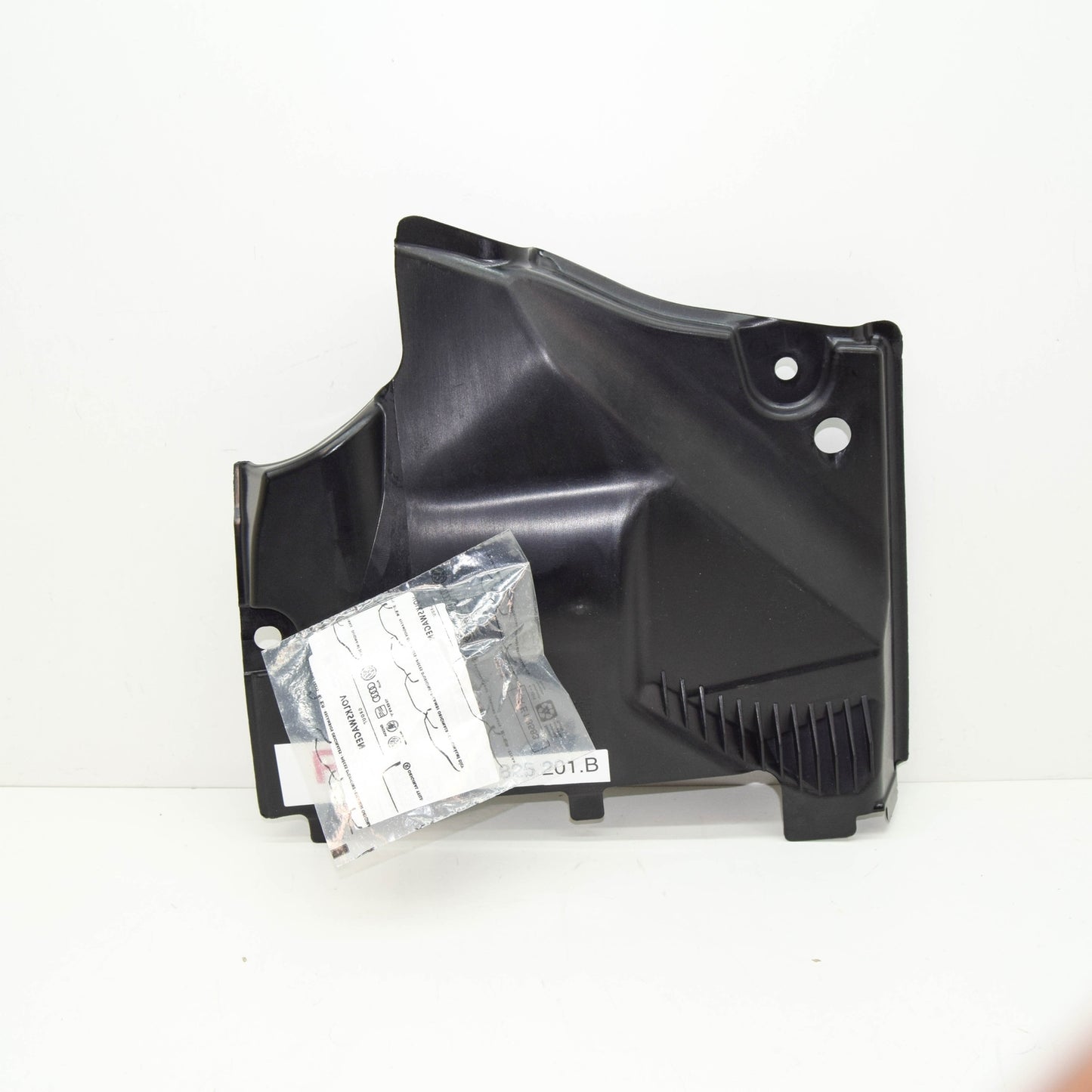 NEW AUDI Q5 FY FRONT LEFT UNDERBODY TRIM 8F0825201B ORIGINAL