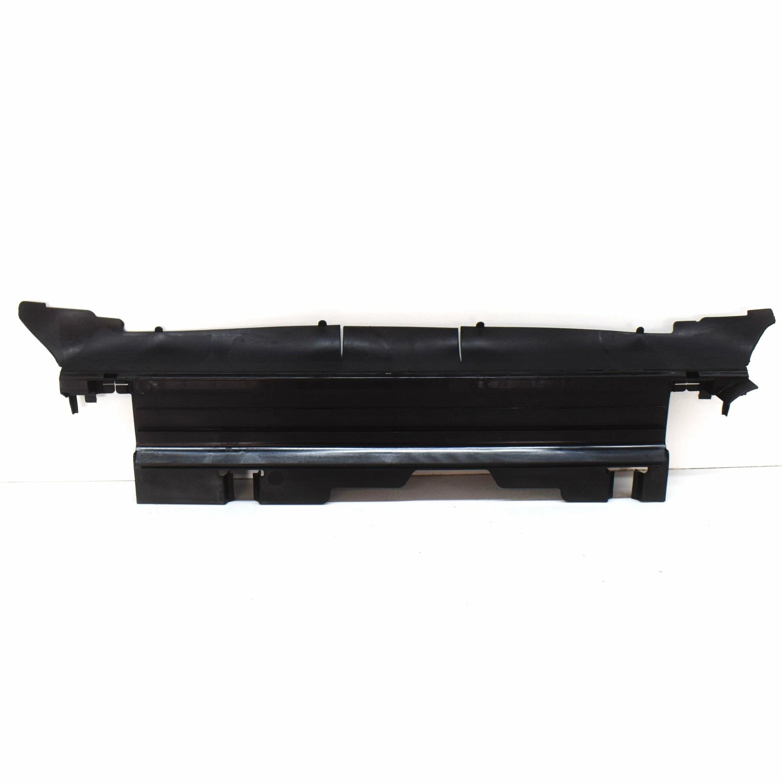 NEW MERCEDES-BENZ E-CLASS W213 RADIATOR AIR DUCT SEGMENT A2135050130 ORIGINAL