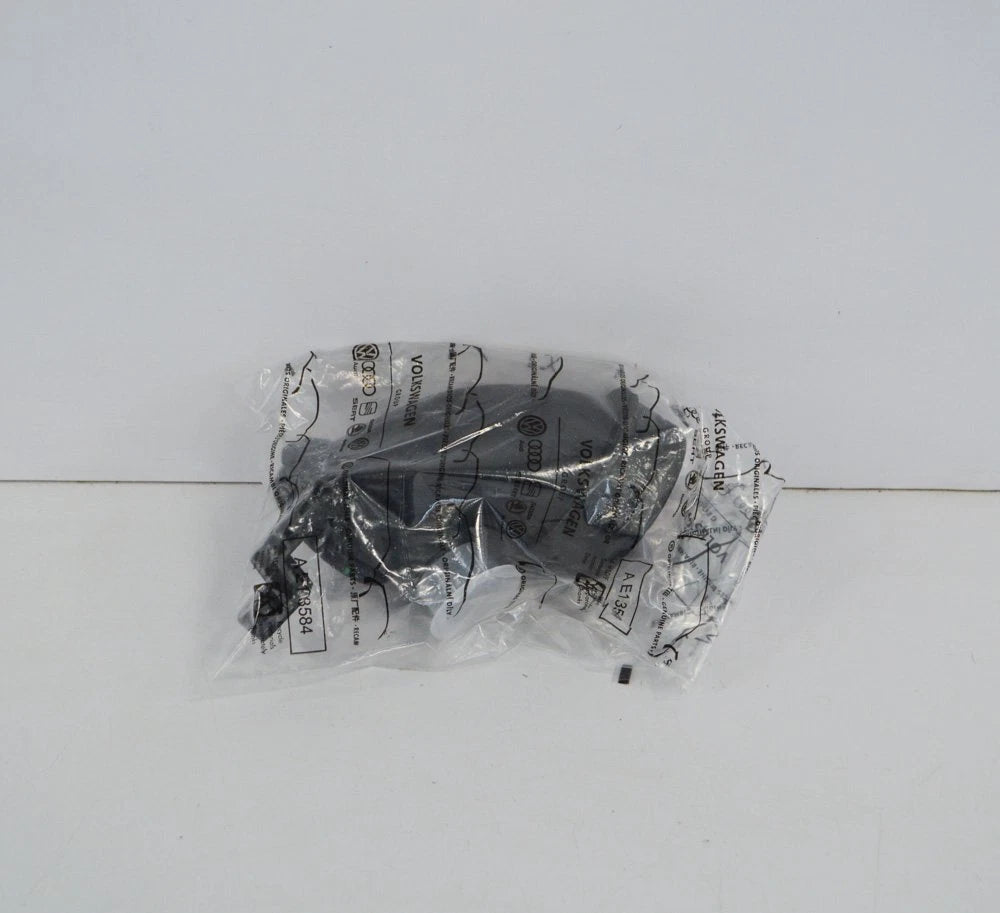 NEW AUDI A3 8V 1.8 TFSI 132KW TURBO INLET PIPE 5Q0129635Q 2012