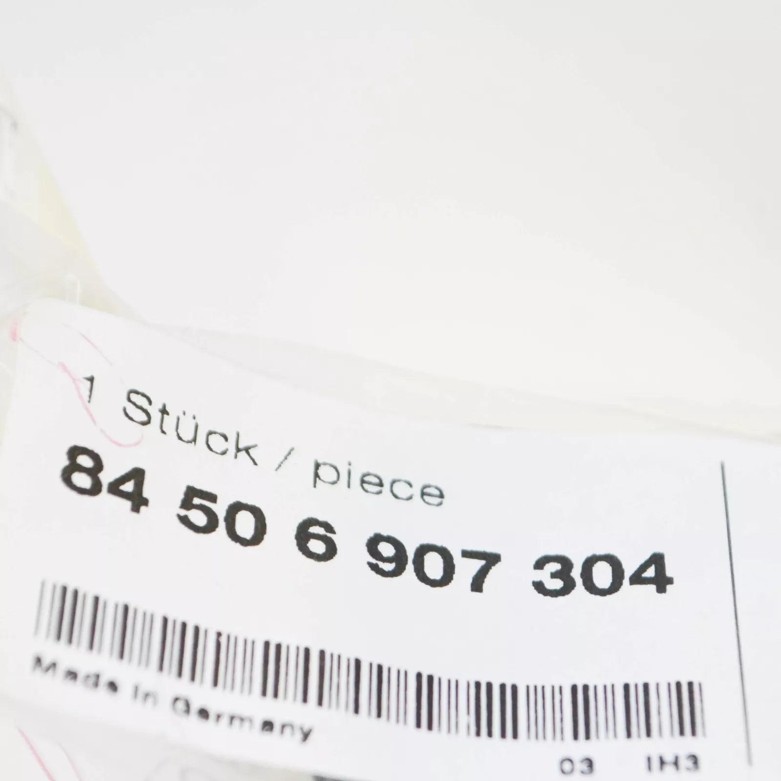 NEW BMW 5 E39 REAR WINDOW TELEPHONE ANTENNA BASE 84506907304 6907304 ORIGINAL