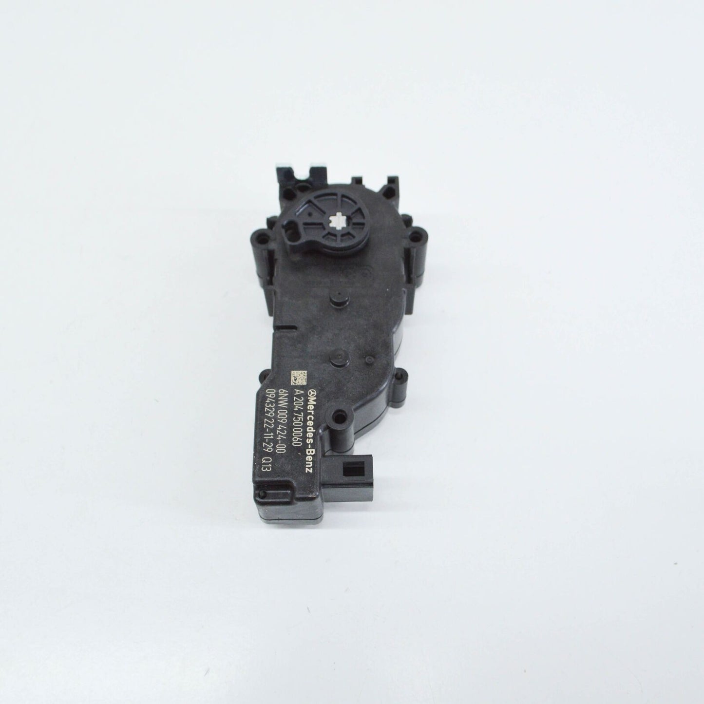 NEW MERCEDES-BENZ GLA X156 REAR PANEL DOOR DRIVE SYSTEM A2047500060 ORIGINAL