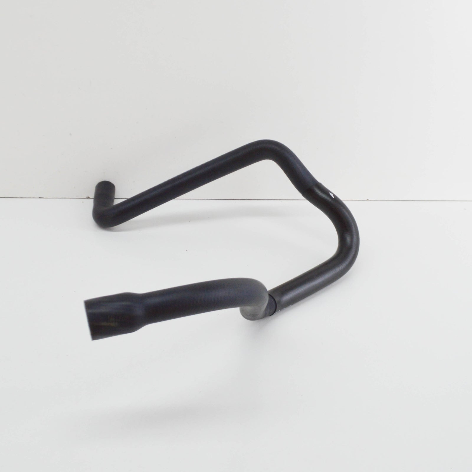 new mercedes-benz e w124 coolant hose a1245000875 original