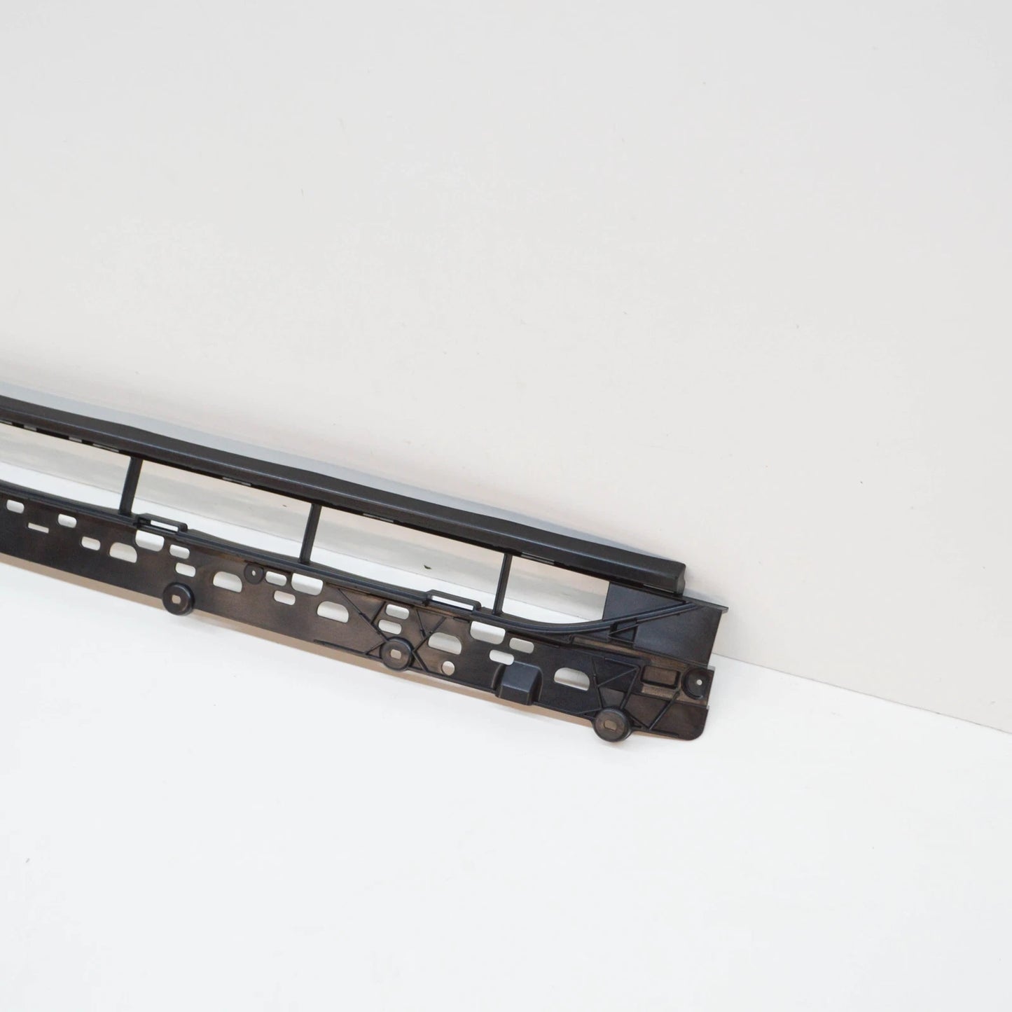 NEW AUDI Q8 4MN FRONT LOWER CENTRE GRILLE 4M8807647C9B9 4M8807647C 9B9