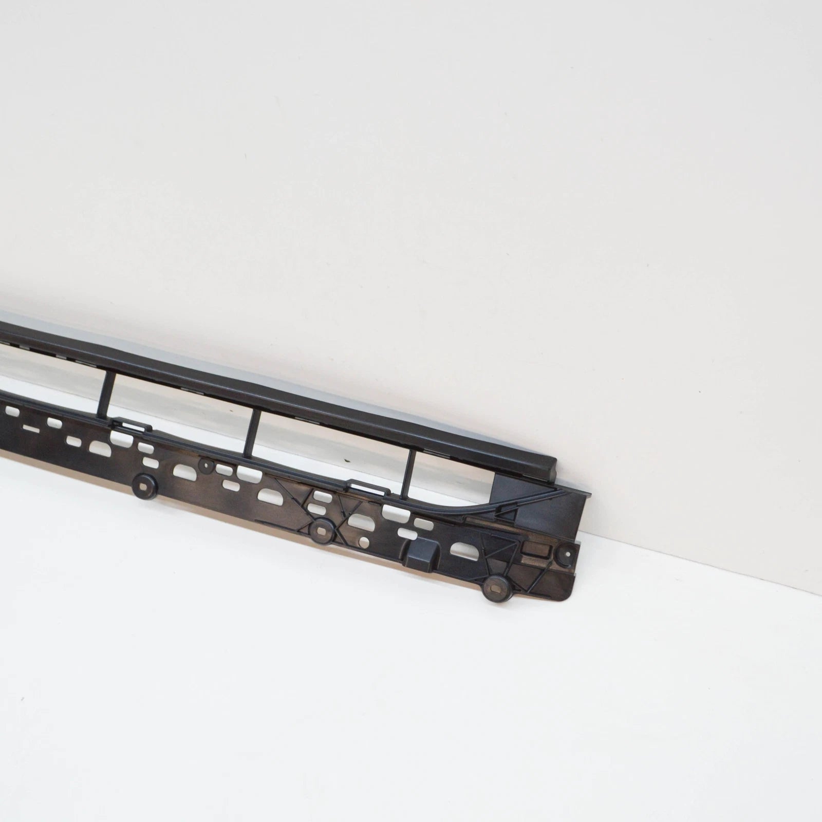 NEW AUDI Q8 4MN FRONT LOWER CENTRE GRILLE 4M8807647C9B9 4M8807647C 9B9