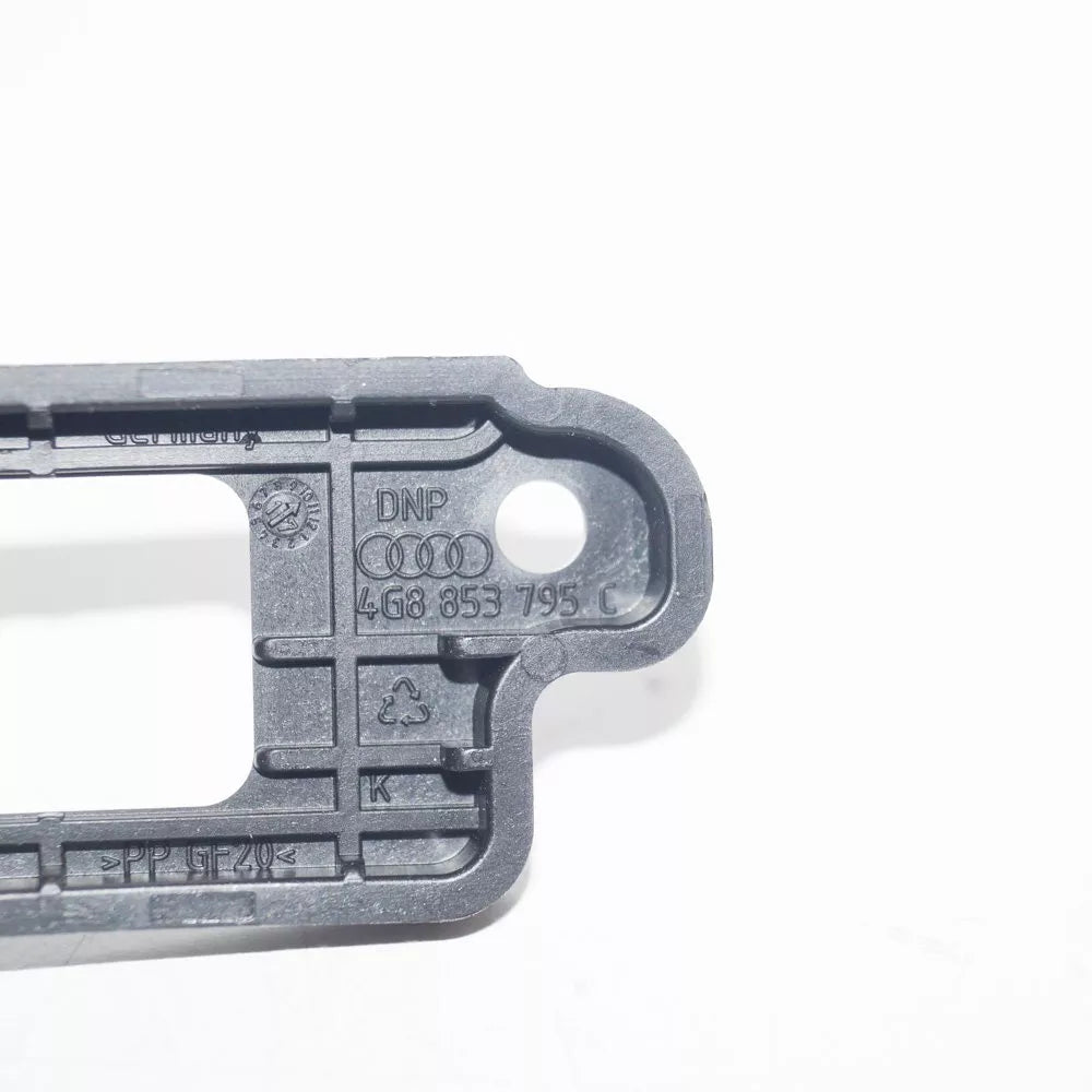 NEW AUDI A7 4G FRONT SECURING PLATE 4G8853795C ORIGINAL