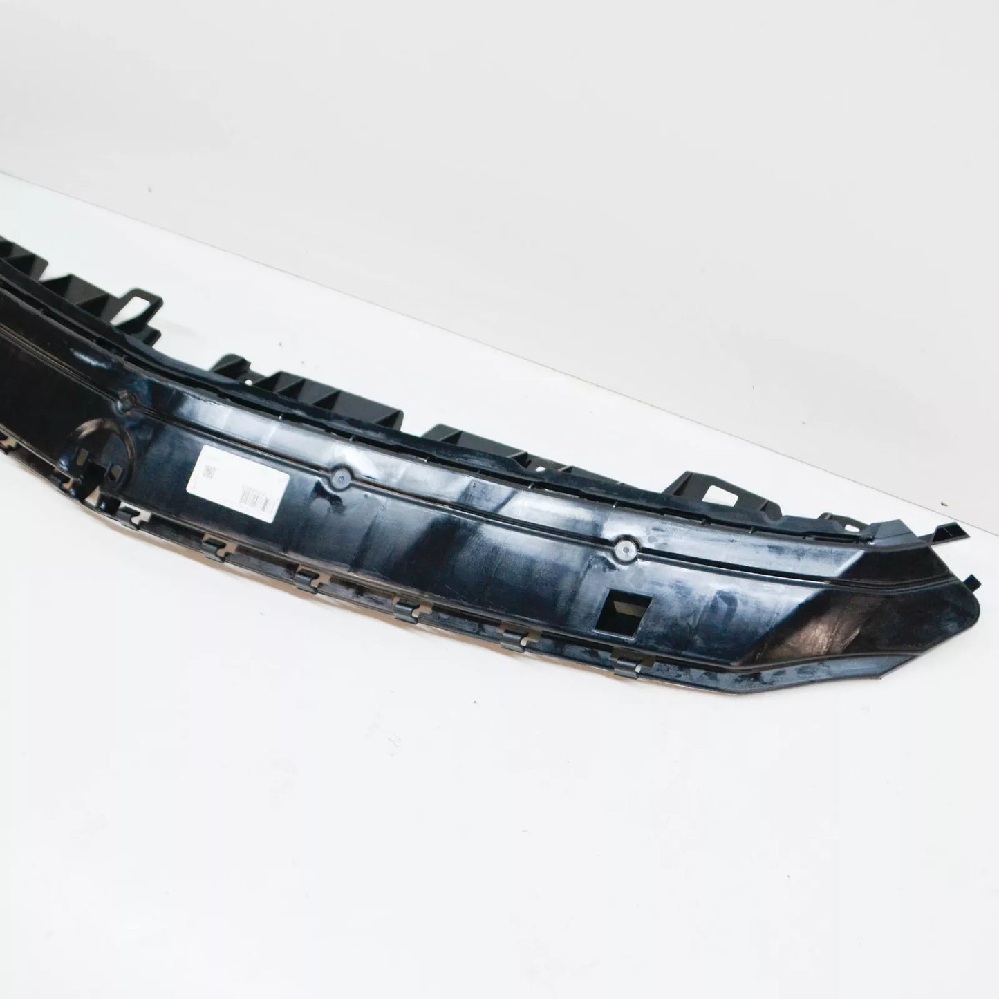 NEW MERCEDES-BENZ CLA COUPE C117 FRONT BUMPER BRACKET A1178850065 ORIGINAL