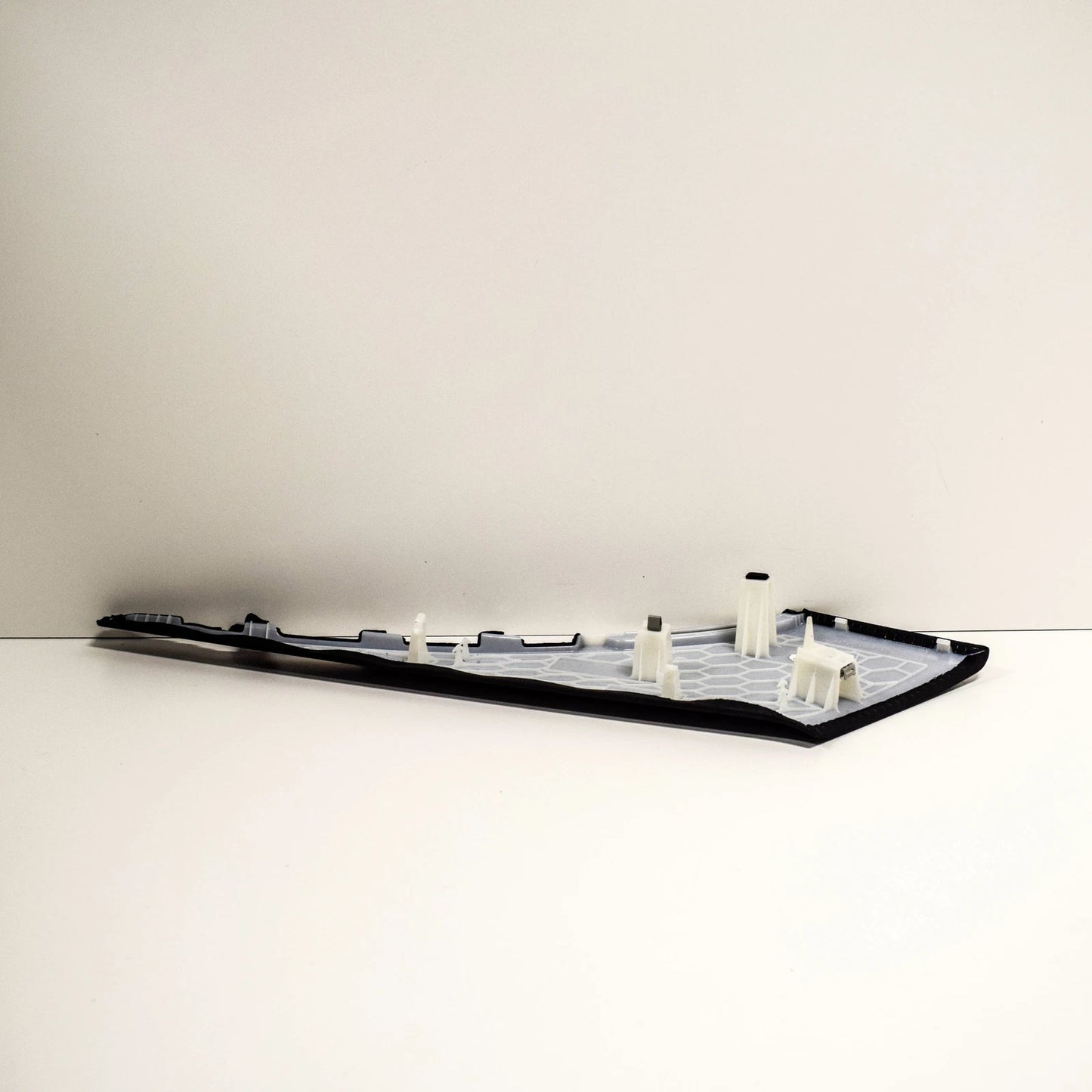 NEW AUDI A5 S5 8W6 CONVERTIBLE LEFT C PILLAR TRIM 8W6867287AV48 ORIGINAL