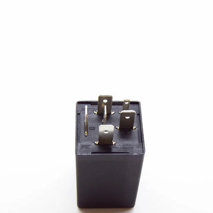 NEW AUDI A4 AVANT B6 COOLANT PUMP RELAY 1J0959485A ORIGINAL