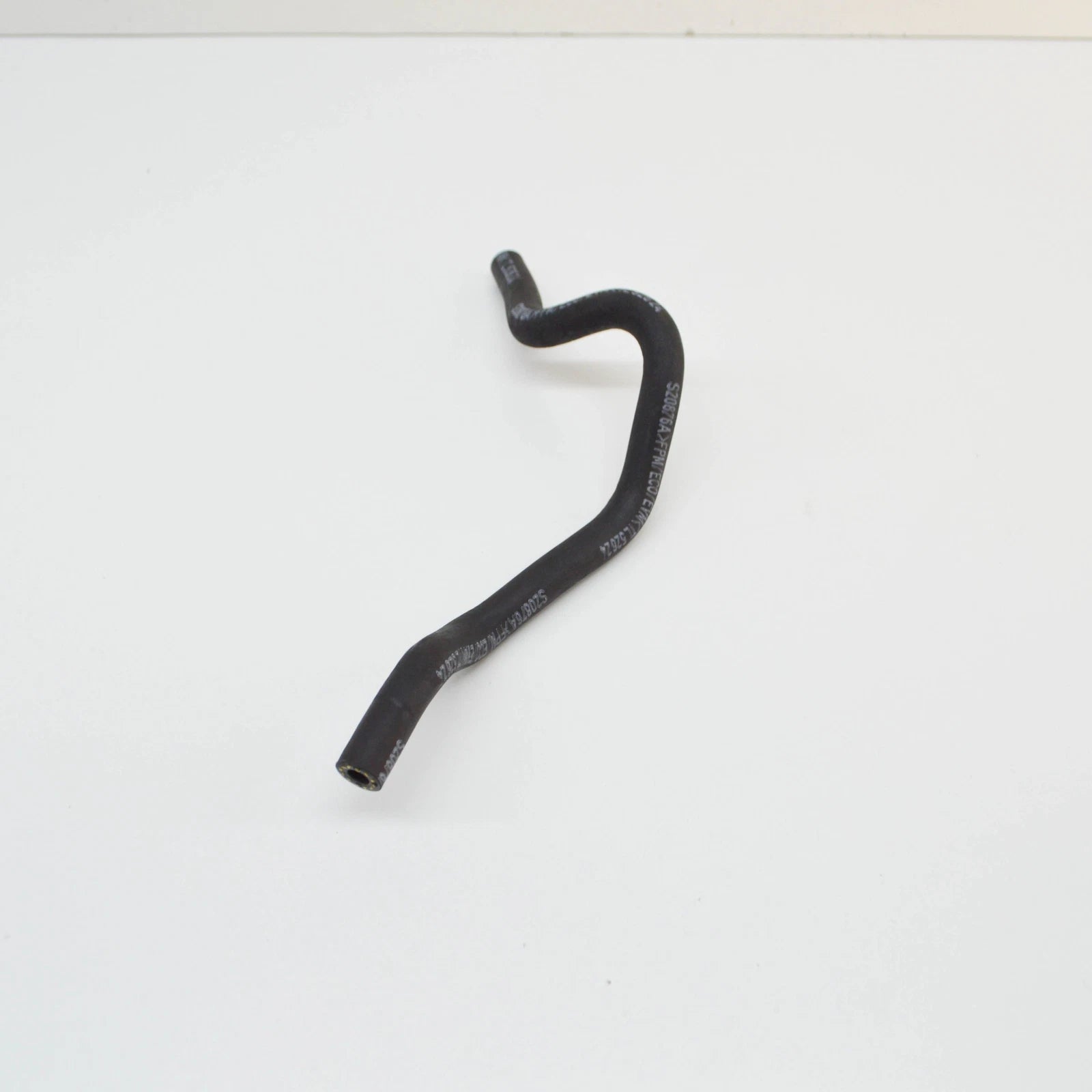 NEW AUDI A4 AVANT B8 FUEL HOSE 8K0201543Q