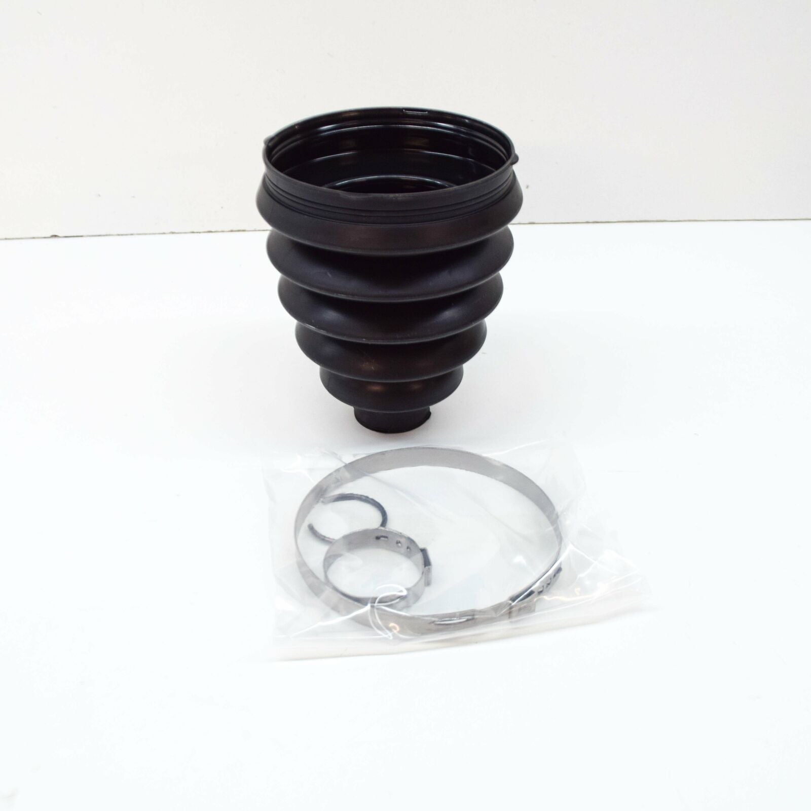 NEW AUDI A6 C8 ALLROAD FRONT AXLE SHAFT JOINT KIT 4KE498203 ORIGINAL