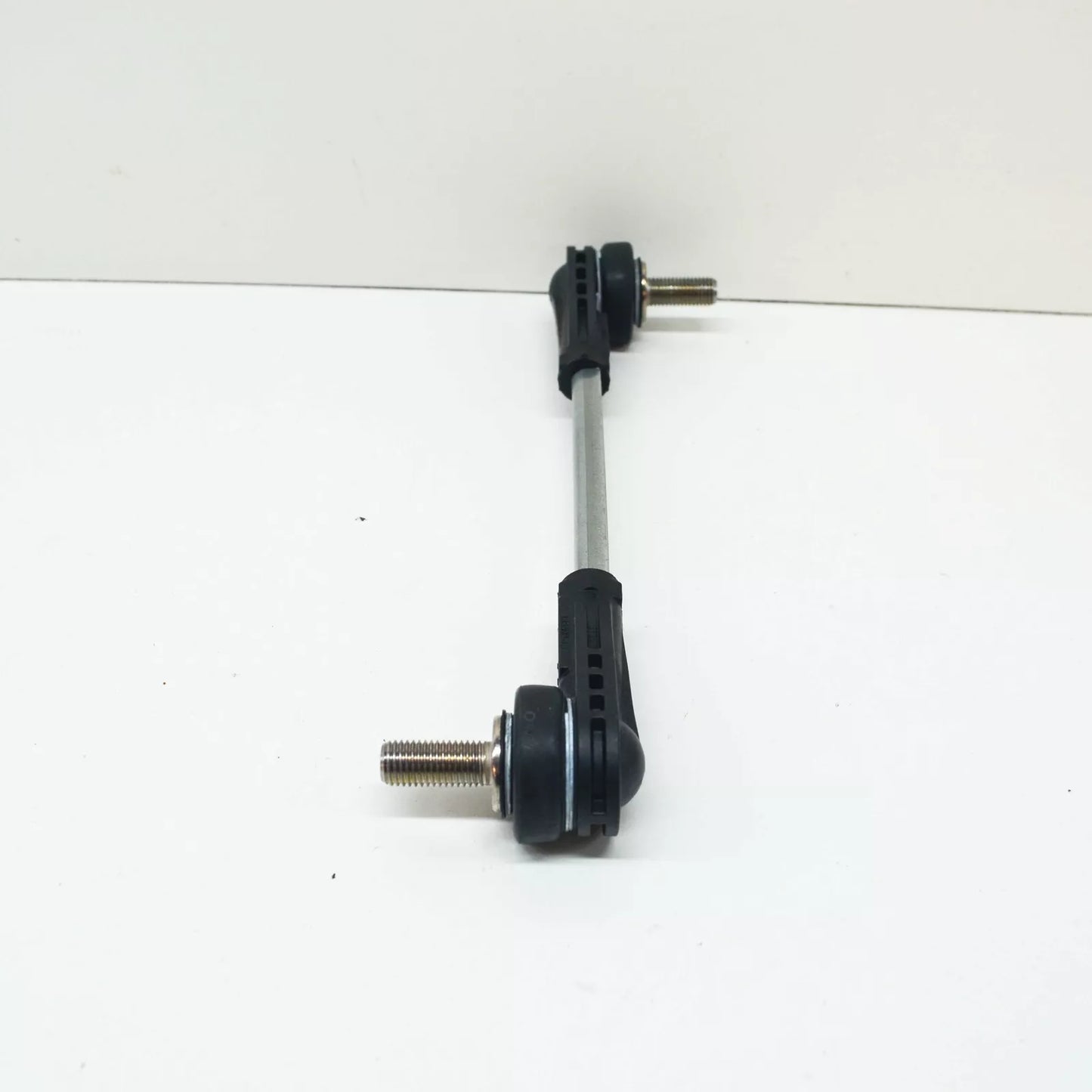 NEW BMW 5 G30 FRONT SUSPENSIOM STABILIZER END LINK 31306861483 ORIGINAL