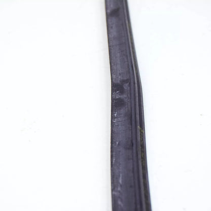 NEW BMW 3 CONVERTIBLE E30 FRONT RIGHT DOOR WEATHERSTRIP 51321924754 ORIGINAL