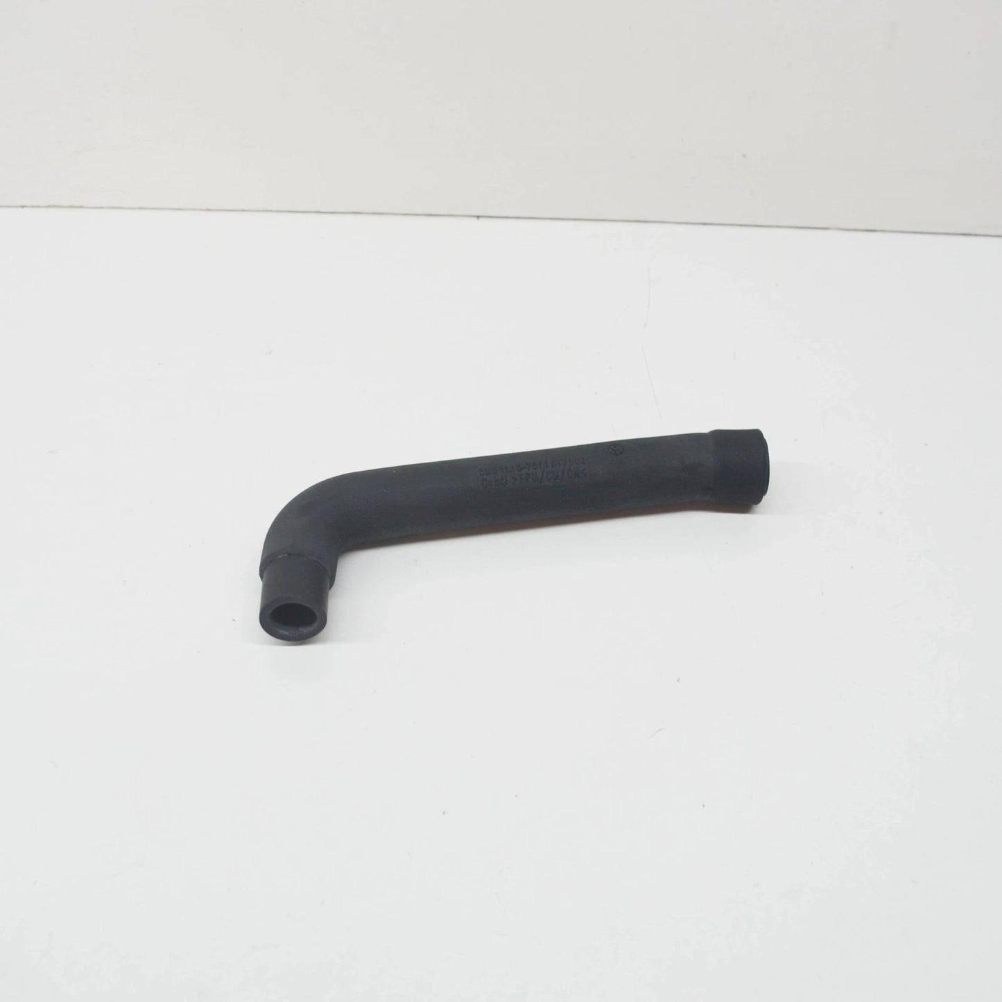 NEW BMW 7 E65 CRANKCASE VENT HOSE 11157514817 7514817 ORIGINAL