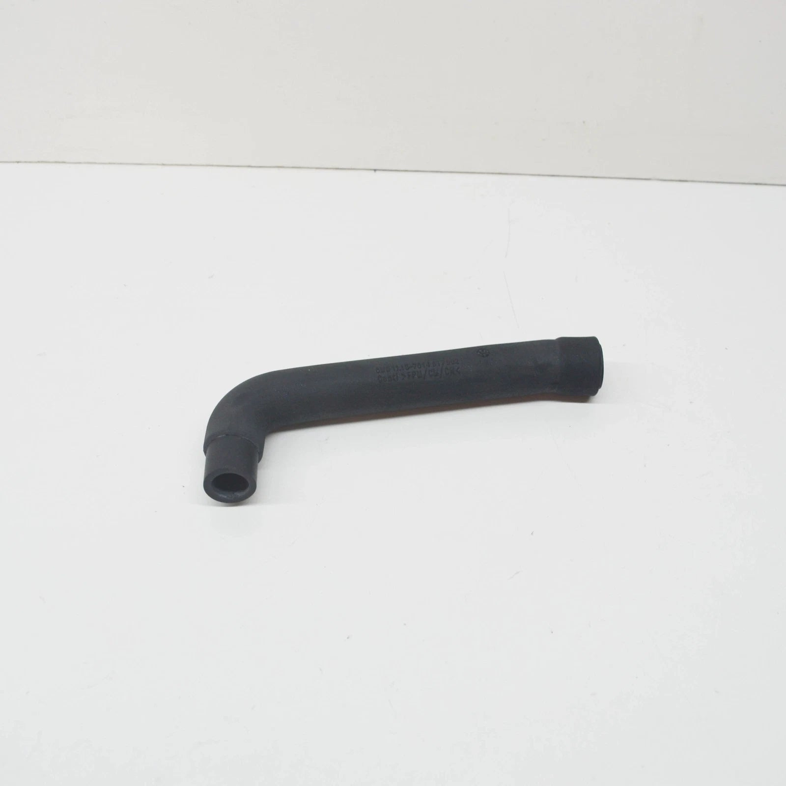NEW BMW 7 E65 CRANKCASE VENT HOSE 11157514817 7514817 ORIGINAL