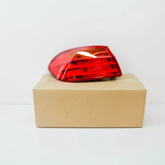 NEW BMW F32 F33 F36 F82 REAR LIGHT IN THE SIDE PANEL LEFT 7296097 63217296097