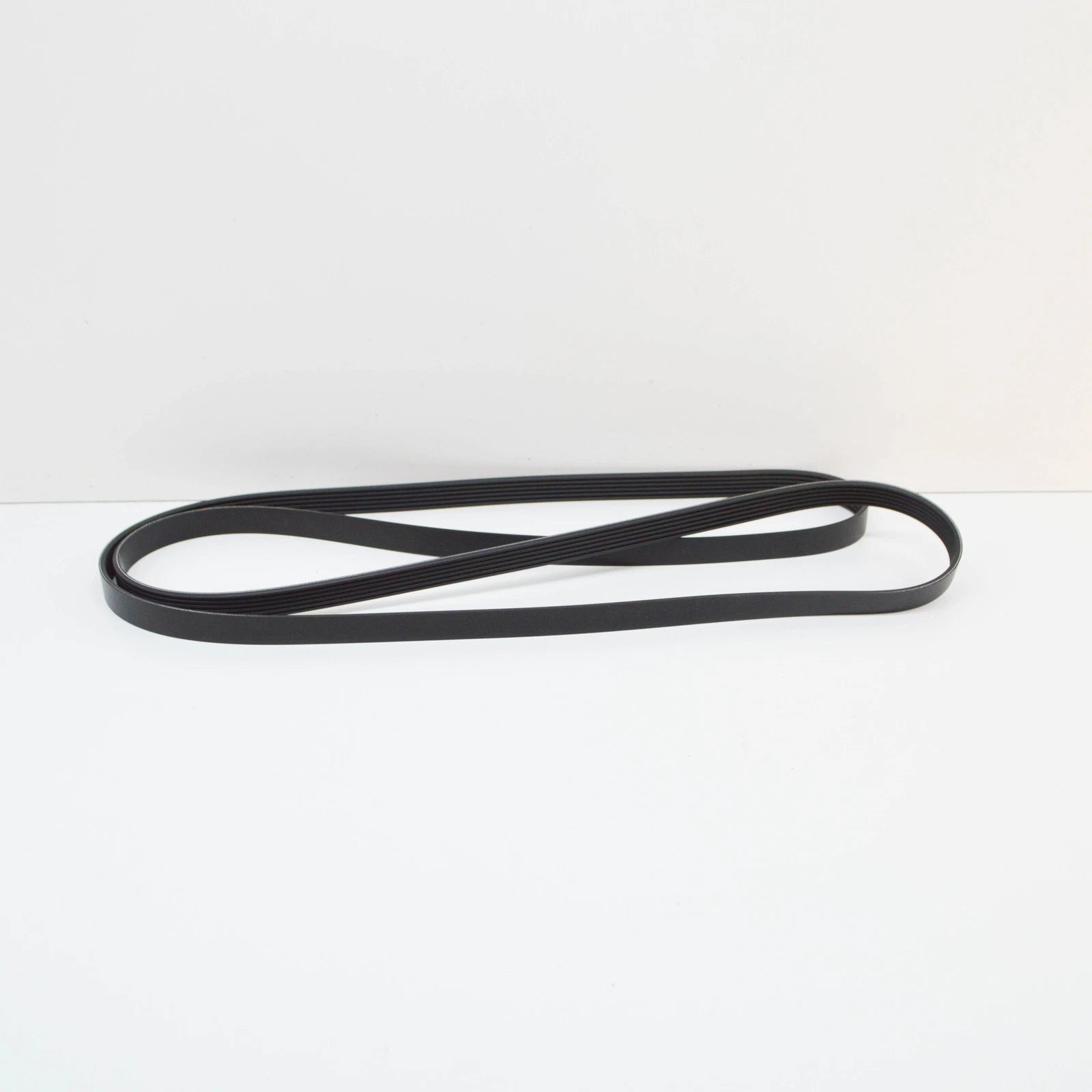 NEW AUDI Q7 4L ALTERNATOR POLY-V-BELT 05A903137A