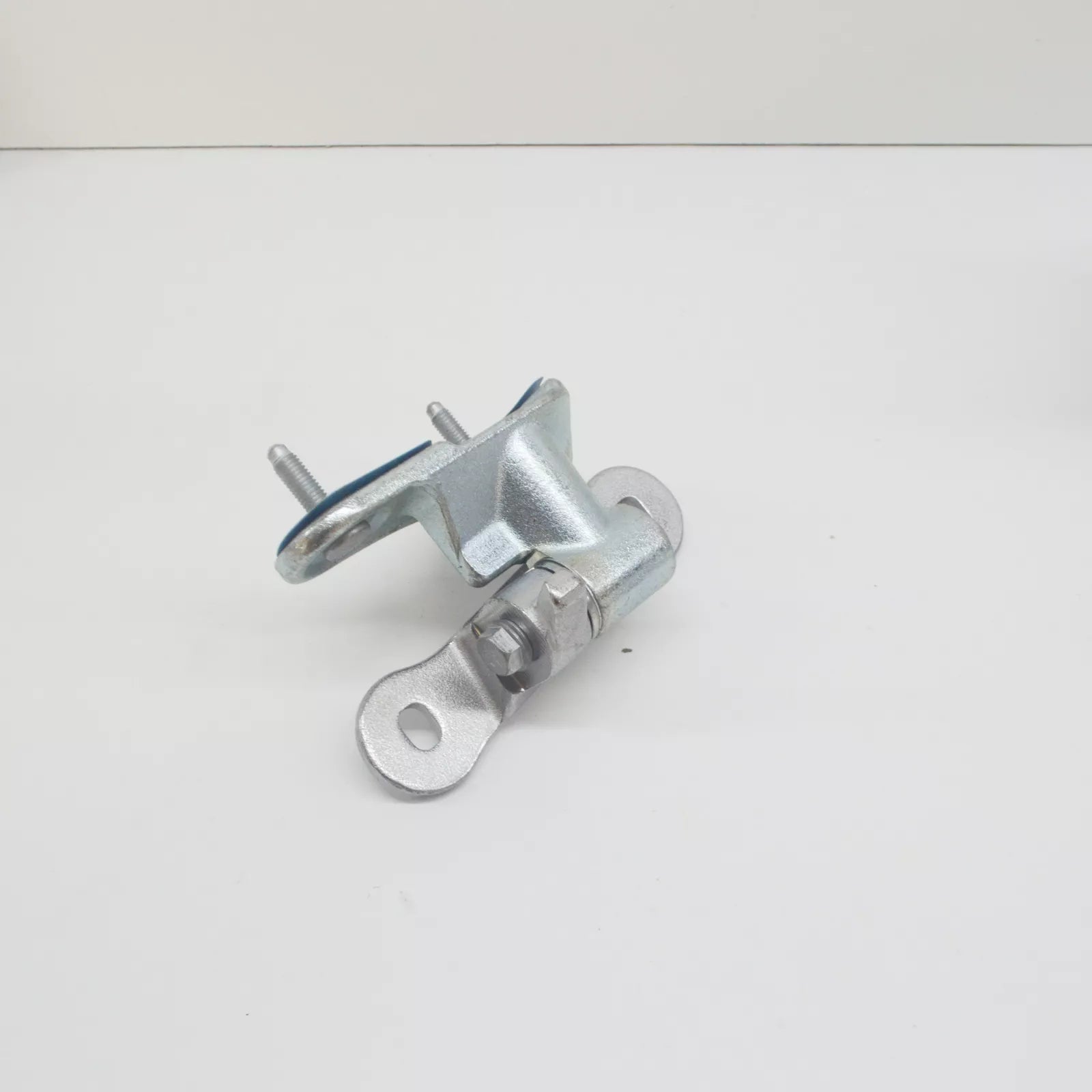 NEW MERCEDES-BENZ S W222 FRONT RIGHT DOOR LOWER HINGE A2227205201