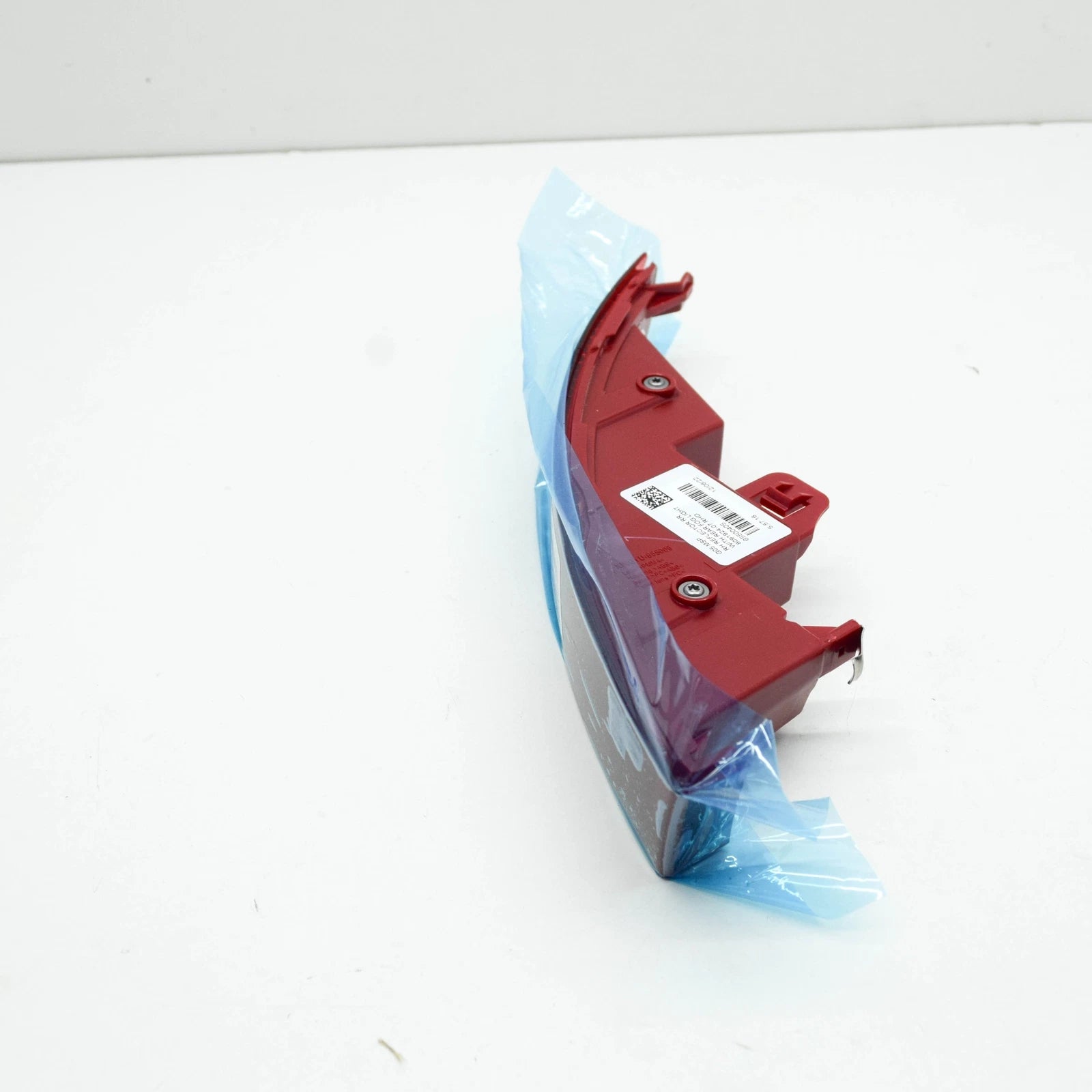 NEW BMW X5 G05 REAR RIGHT BUMPER REFLECTOR WITH FOG LAMP RHD 63148091924