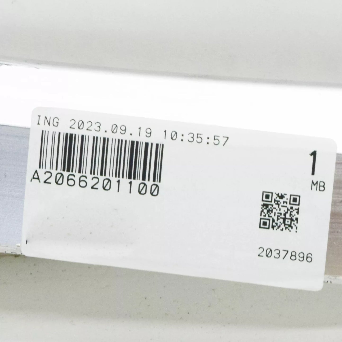 NEW MERCEDES-BENZ C W206 FRONT BUMPER CENTER SUPPORT A2066201100 ORIGINAL