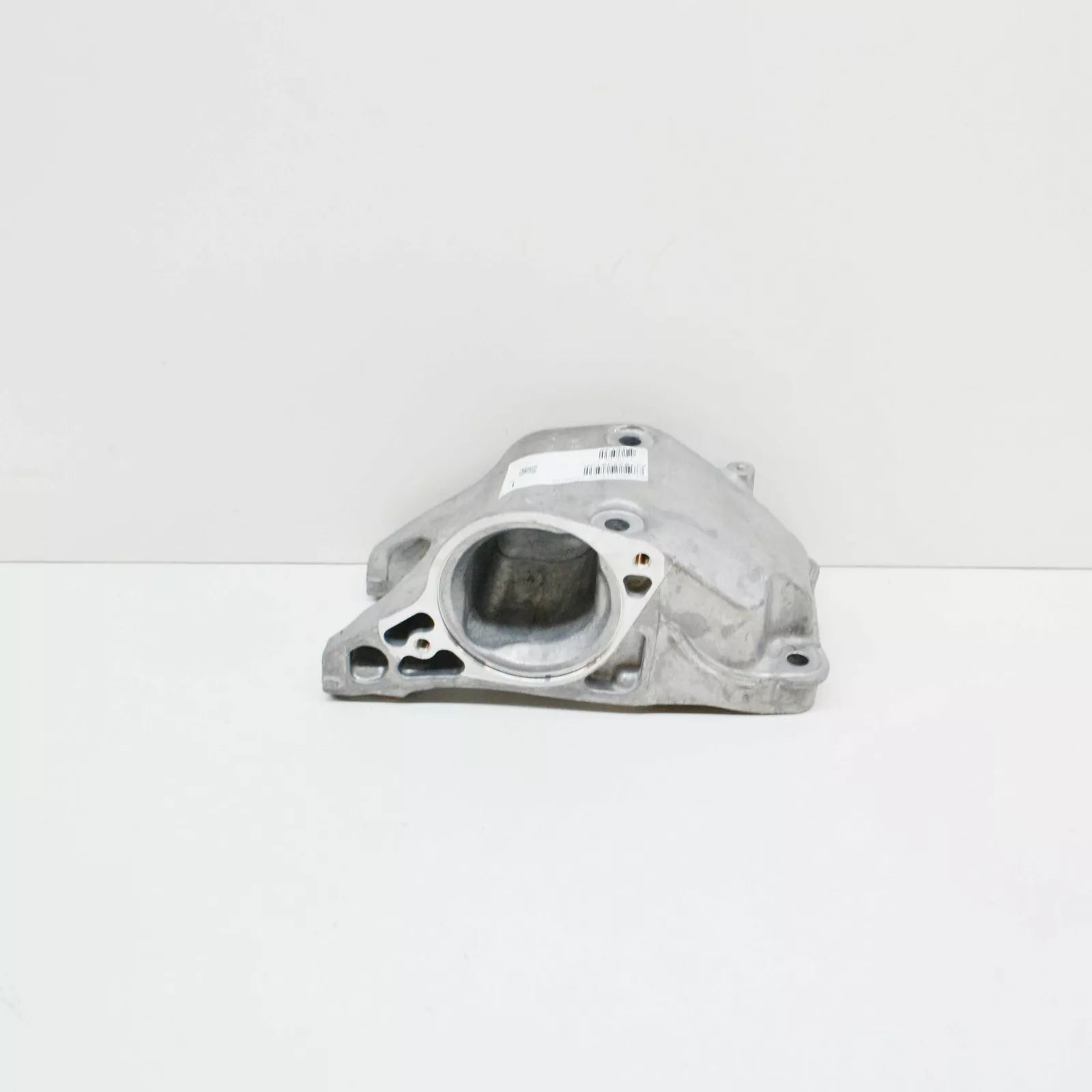 NEW MERCEDES-BENZ CLA C117 ENGINE REAR BOTTOM RIGHT SUPPORT A2702230138 ORIGINAL