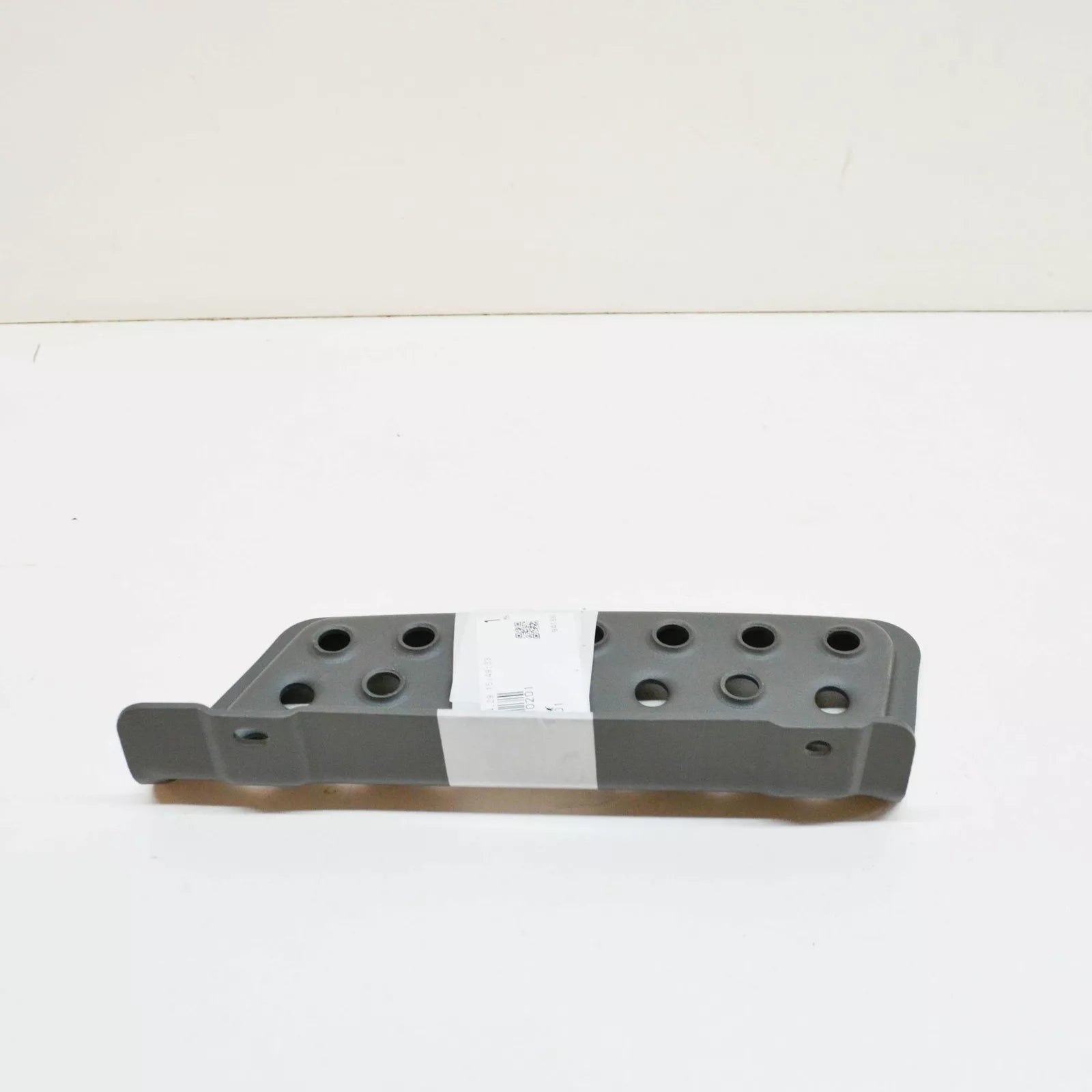 NEW MERCEDES-BENZ SPRINTER 903 LEFT RUNNING BOARD A9015230201