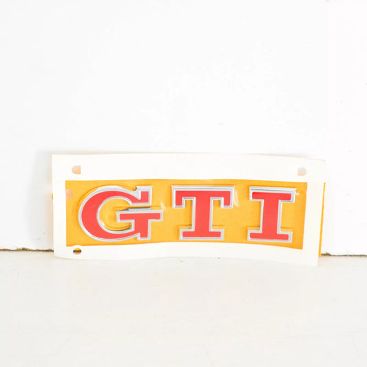NEW VOLKSWAGEN GOLF MK7 5G BOOT LID GTI BADGE LOGO 5G0853675 ACJZQ ORIGINAL