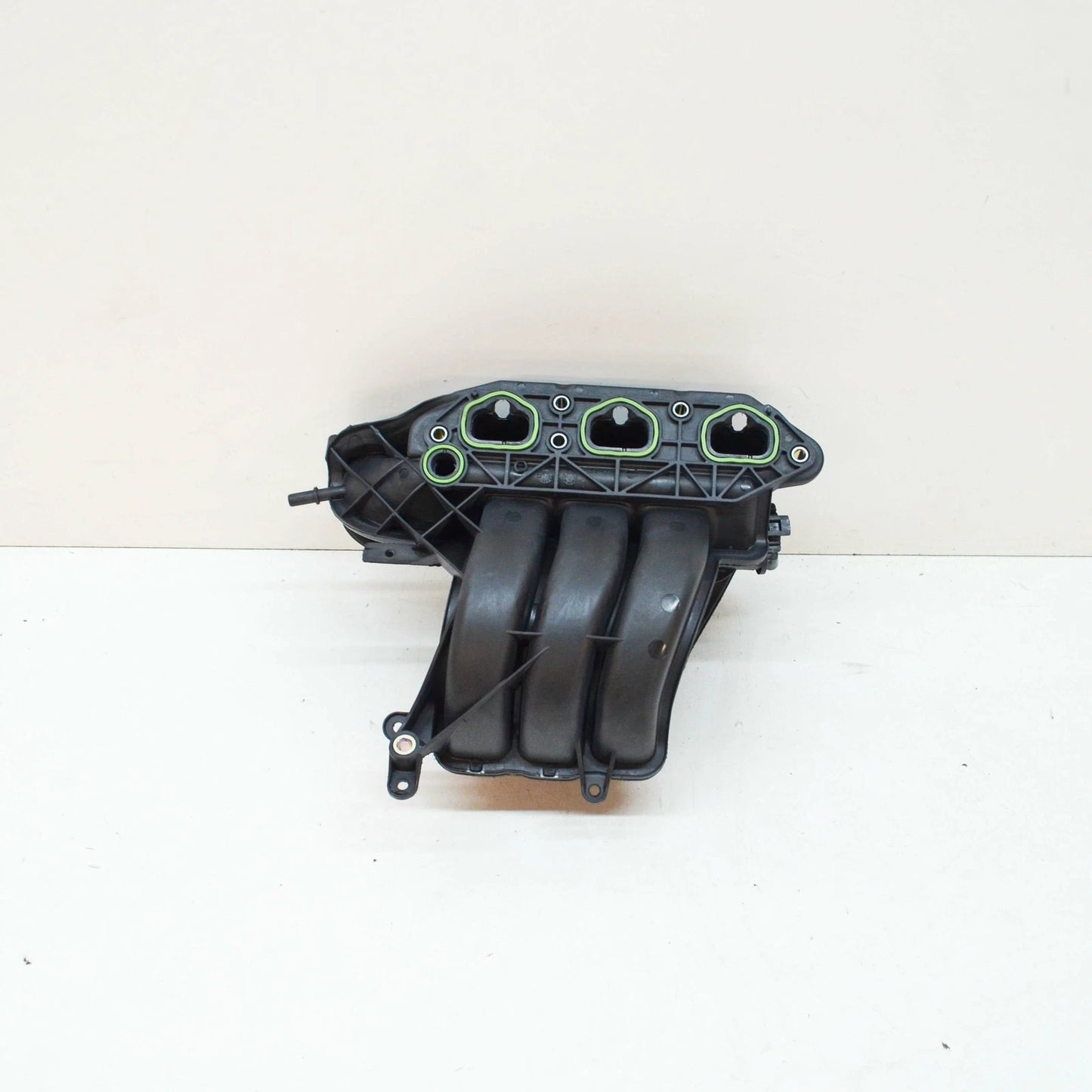 NEW VOLKSWAGEN UP INTAKE MANIFOLD 04C133201Q ORIGINAL