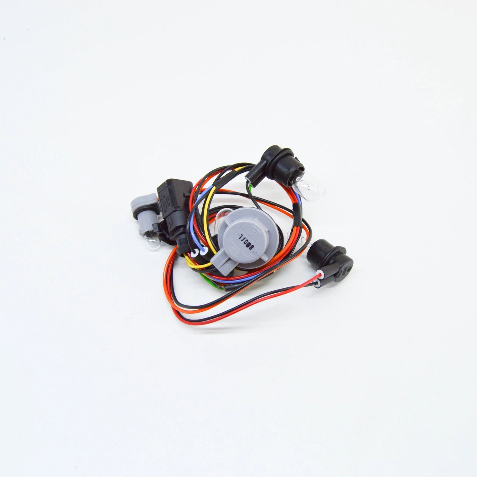 NEW AUDI Q5 8R REAR TAIL LIGHT BULB CARRIER WITH CABLES 8R0945221B