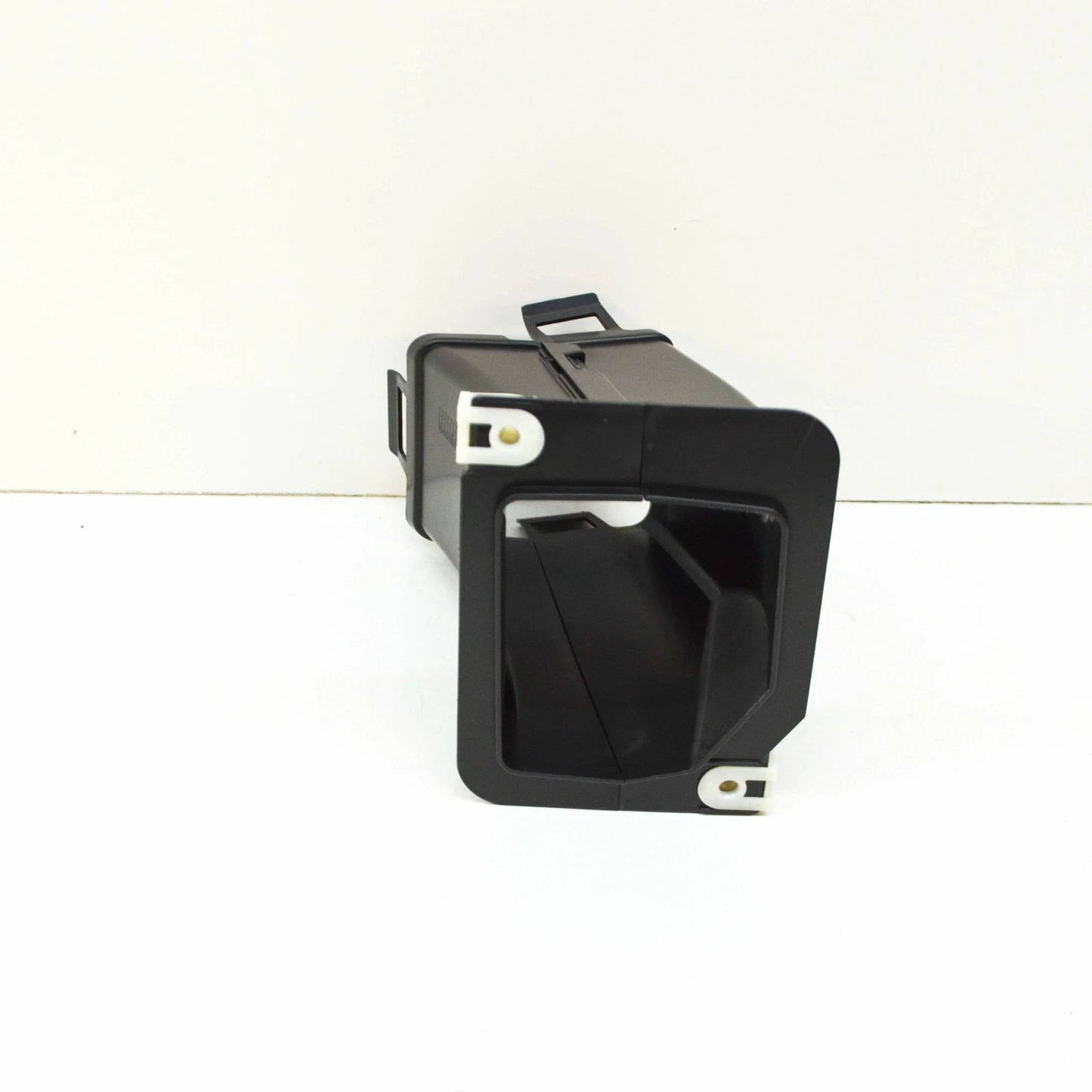 NEW BMW X3 G01 LEFT WHEEL HOUSING BRAKE AIR DUCT 51747400005 ORIGINAL