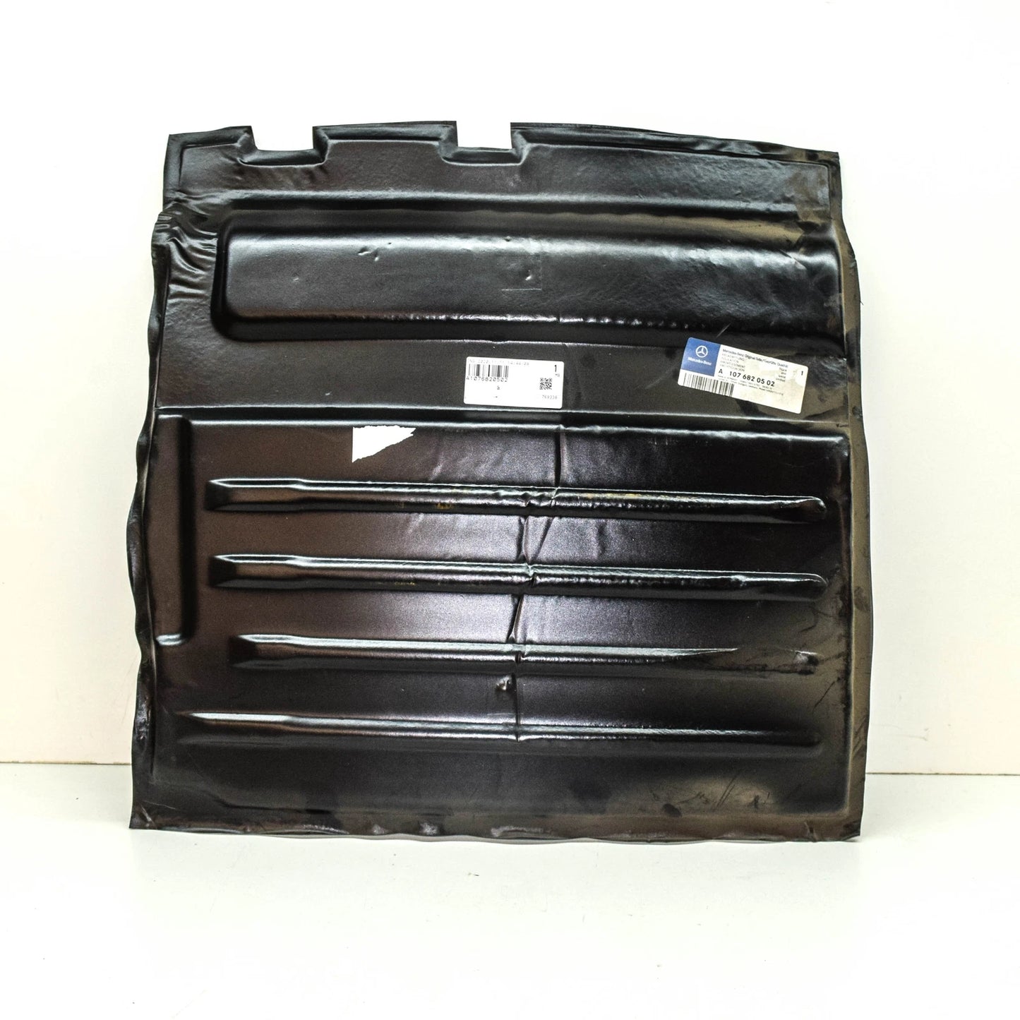 NEW MERCEDES-BENZ SL R107 REAR FLOOR LEFT INSULATION A1076820502