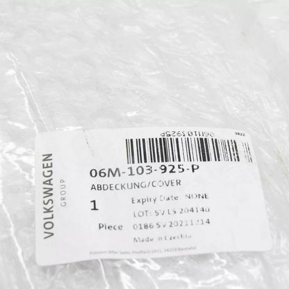 NEW AUDI A4 B9 ENGINE COVER 06M103925P ORIGINAL